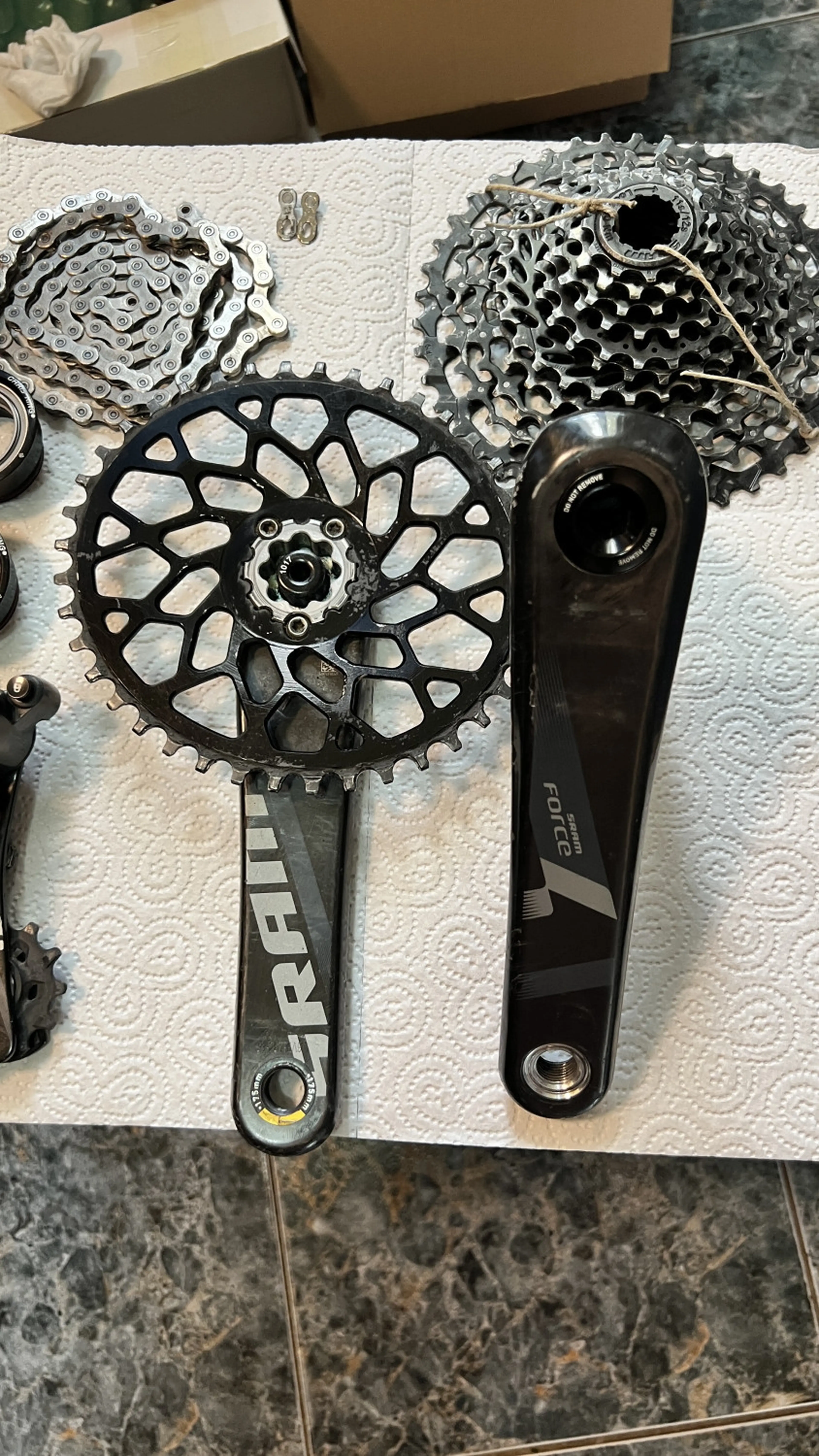 6. Groupset complet Sram Force CX1 1x11