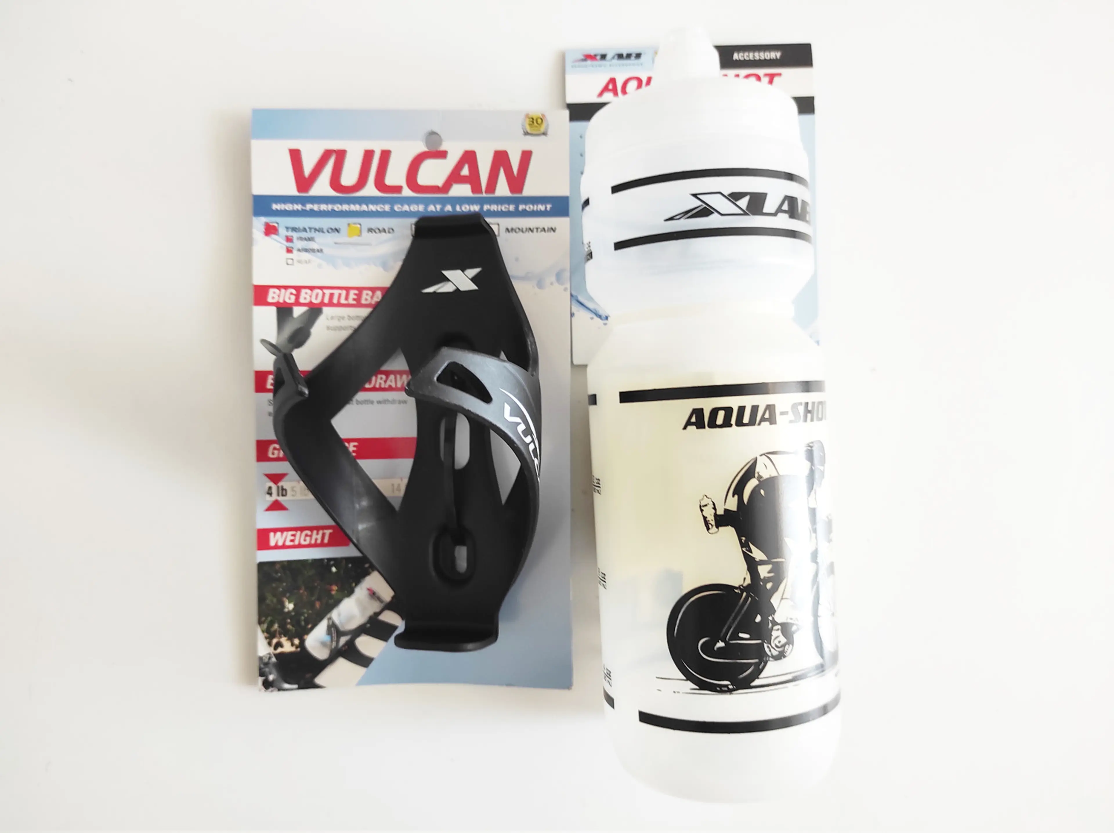 2. Suport bidon cursiera Xlab Vulcan si bidon Aqua Shot Racing noi