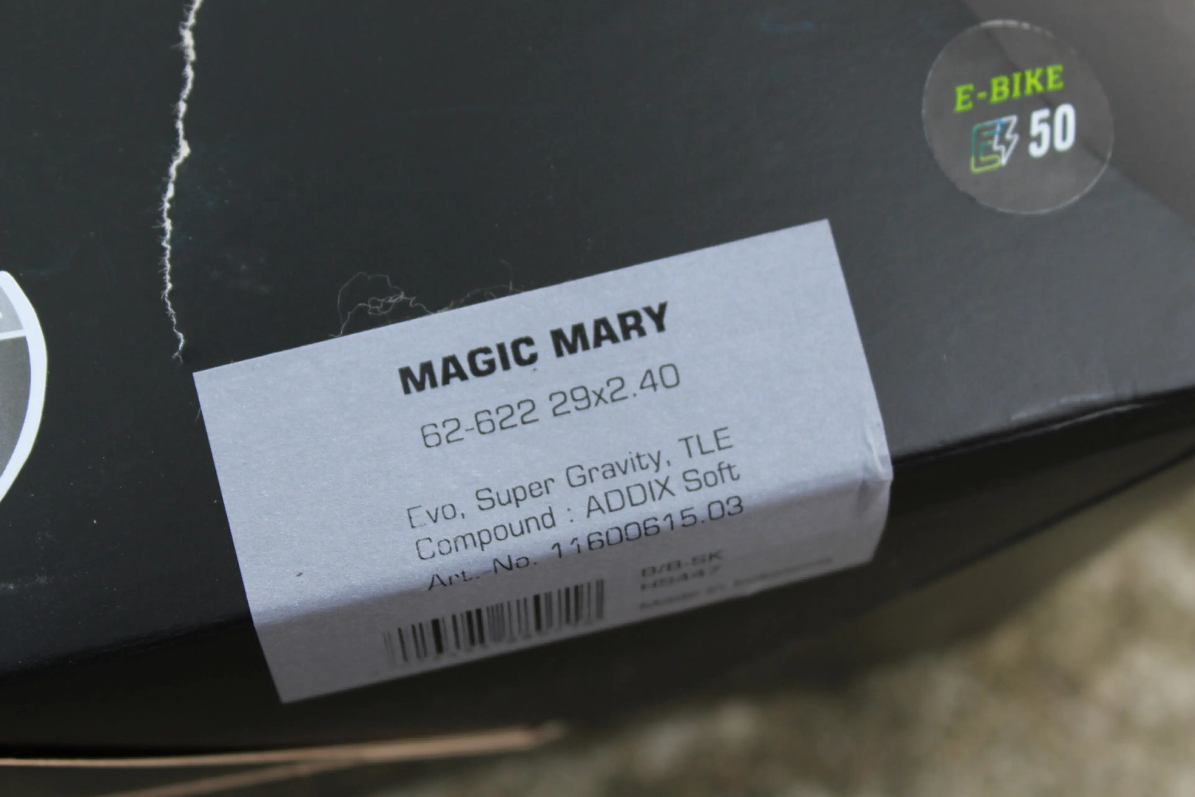 2. Schwalbe Magic Mary Evo 29x2.40 Addix Super Gravity DH TL-Easy Soft