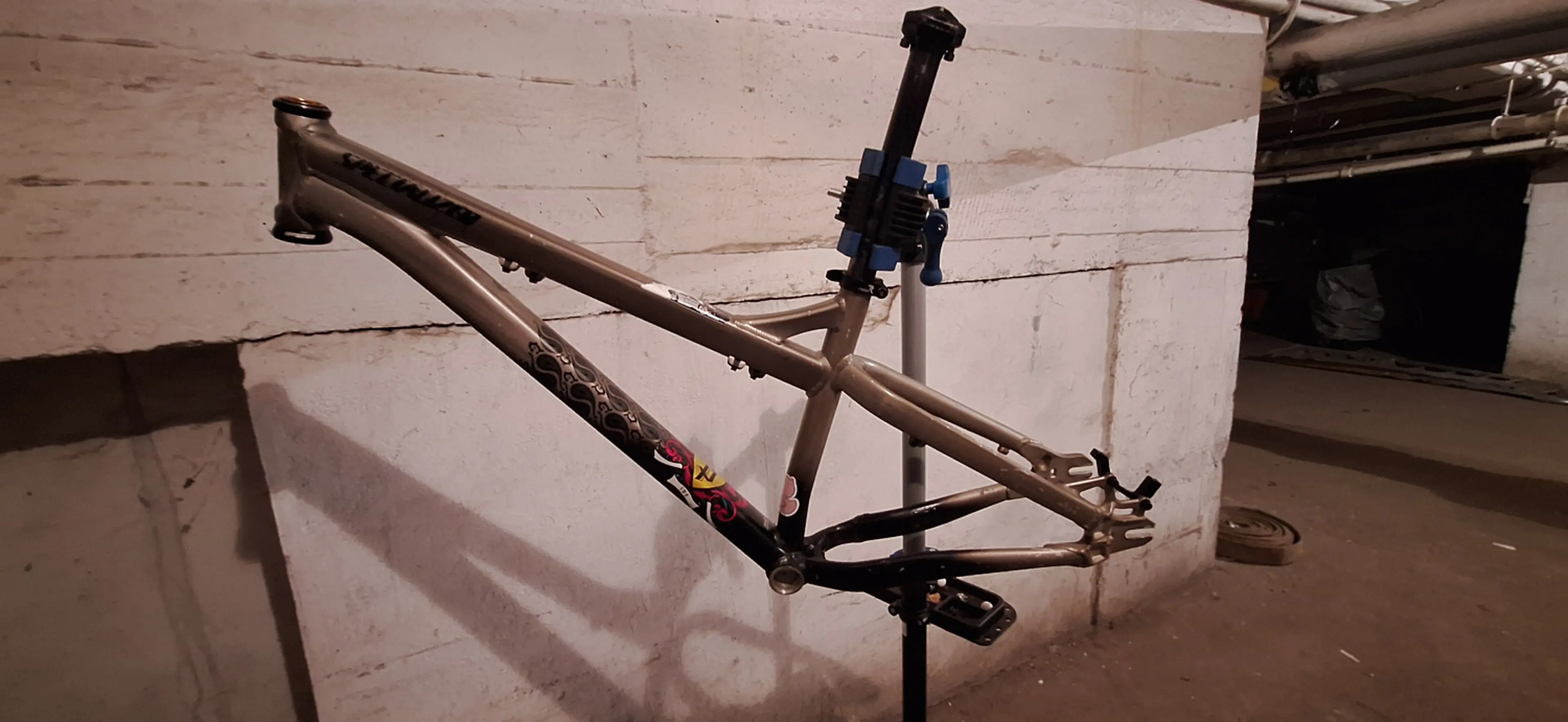Image Cadru dirt Specialized P2 / P3 2009 + piese
