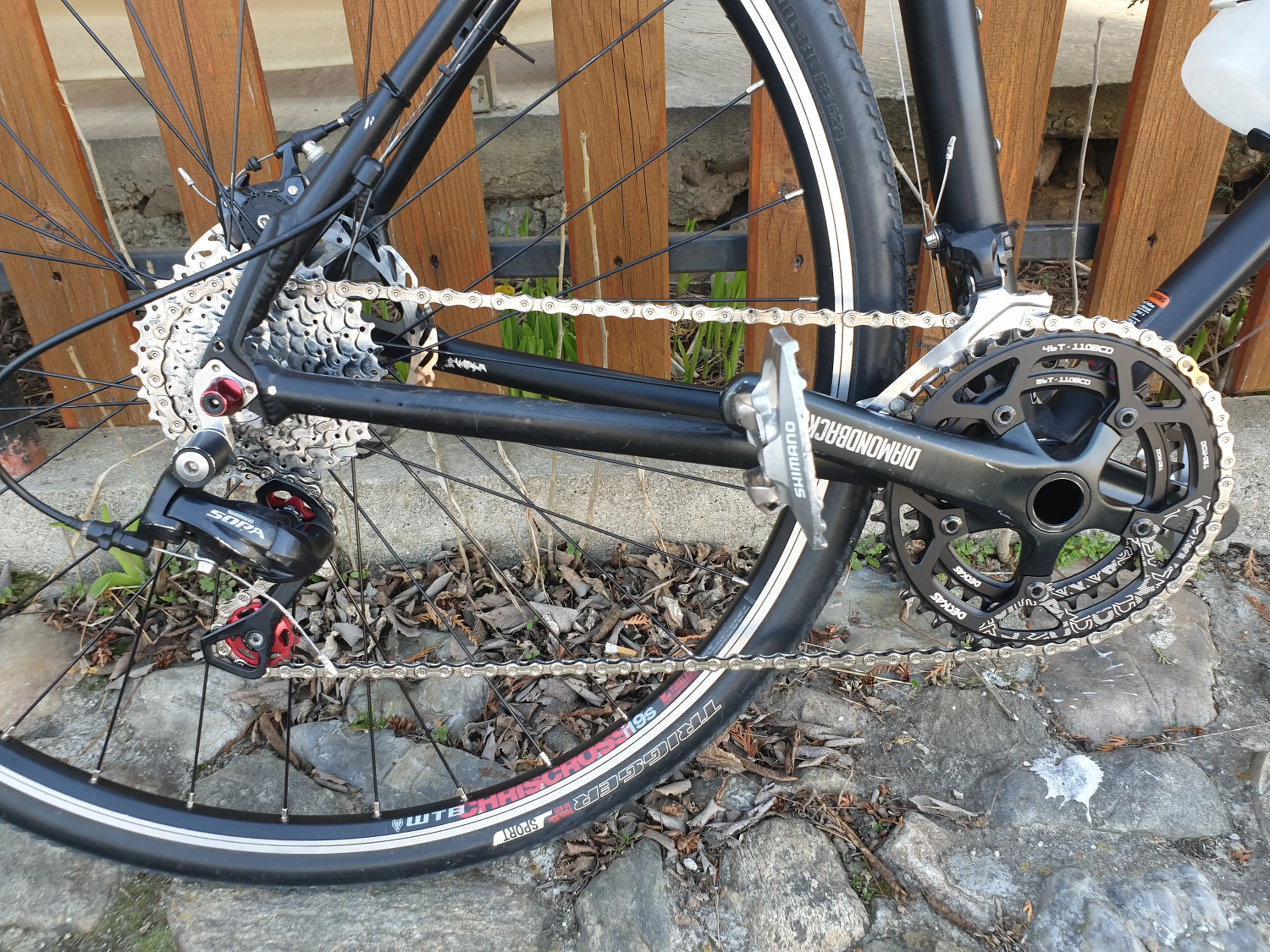 4. Bicicleta Gravel / Ciclocros Diamondback 53 cm Furca carbon