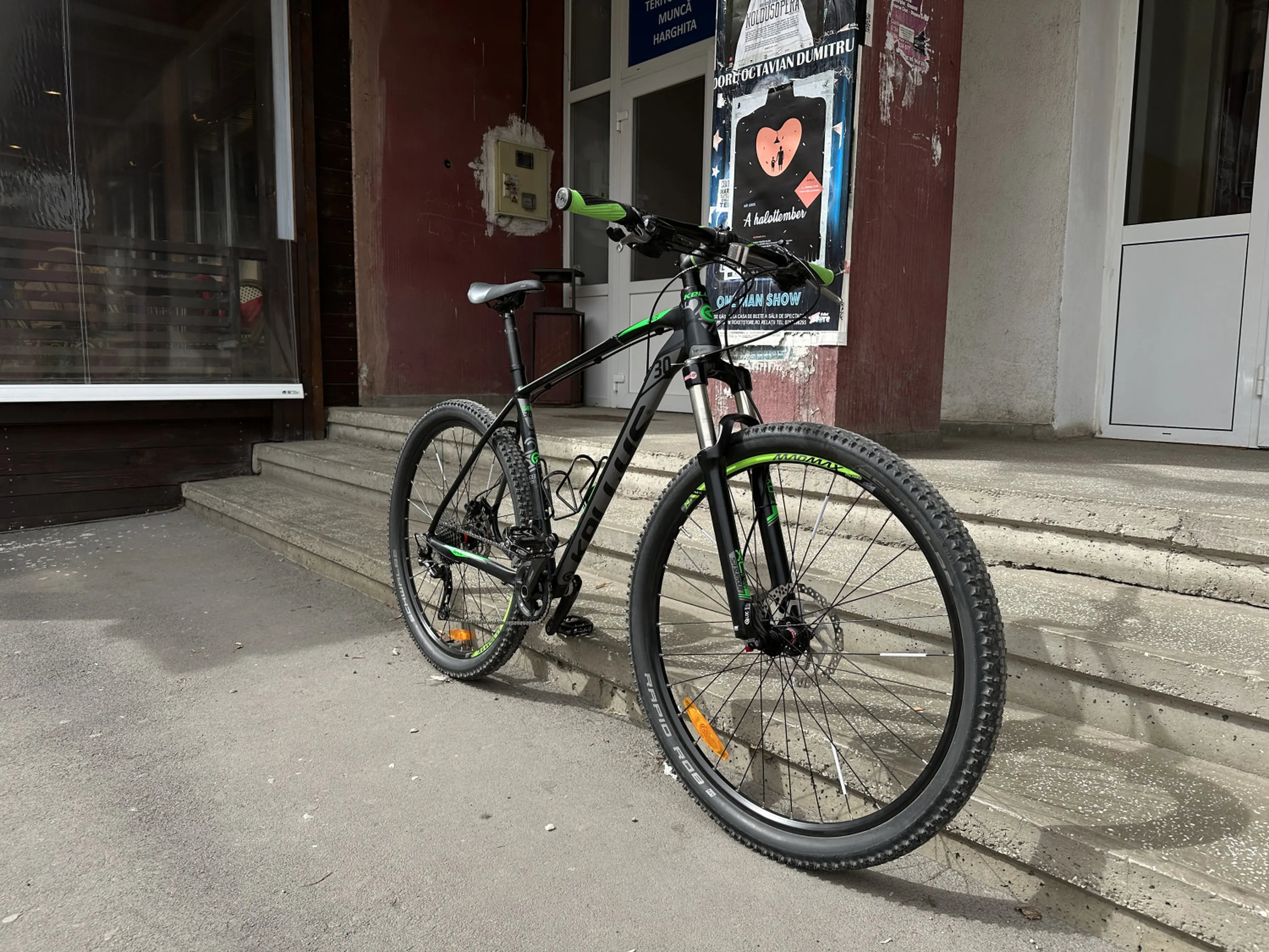 8. Bicicleta MTB Kellys Gate 30 - Frane Disc Shimano / Marimea 53 cm - L