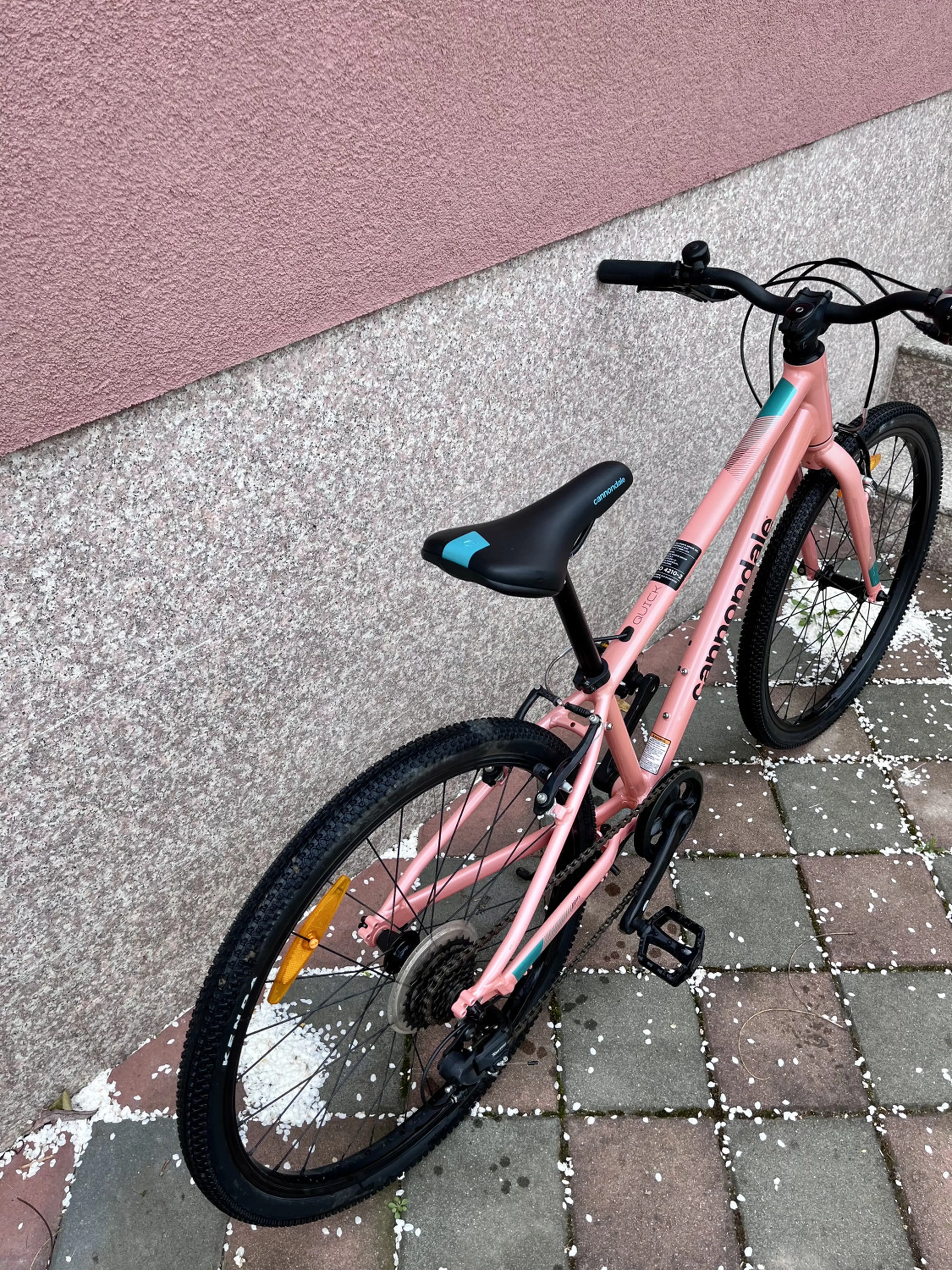 3. Bicicleta copii Cannondale Quick 24 inch roz