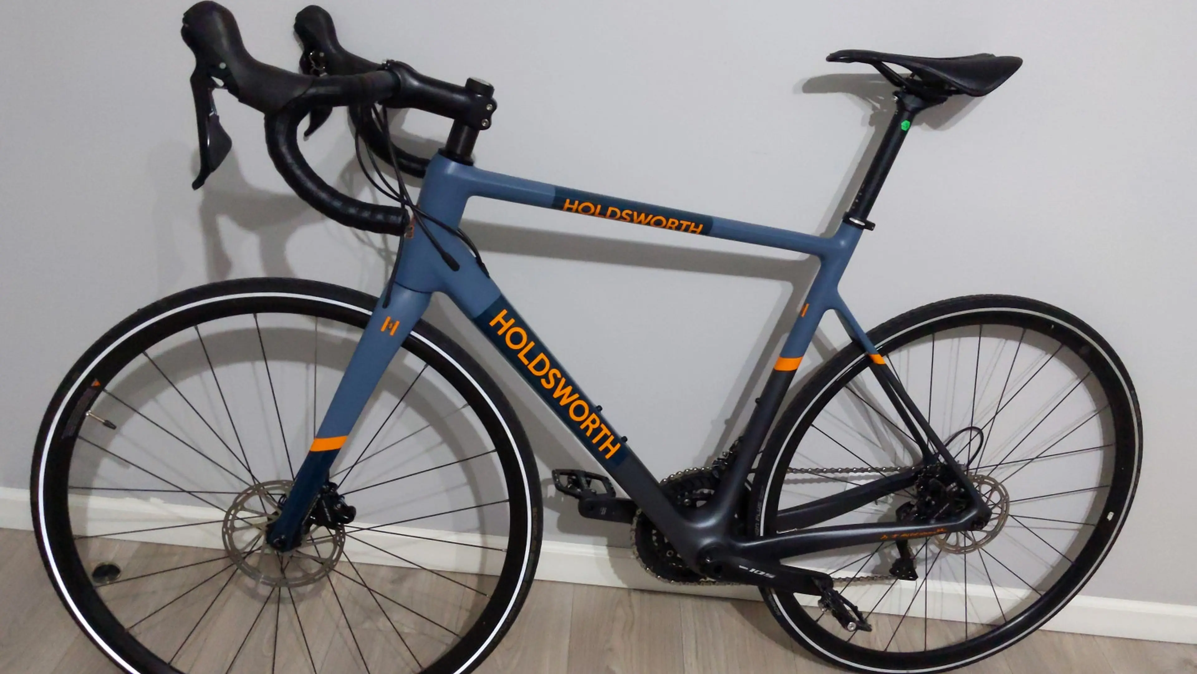 8. Bicicleta sosea/cursiera Holdsworth Corsa carbon