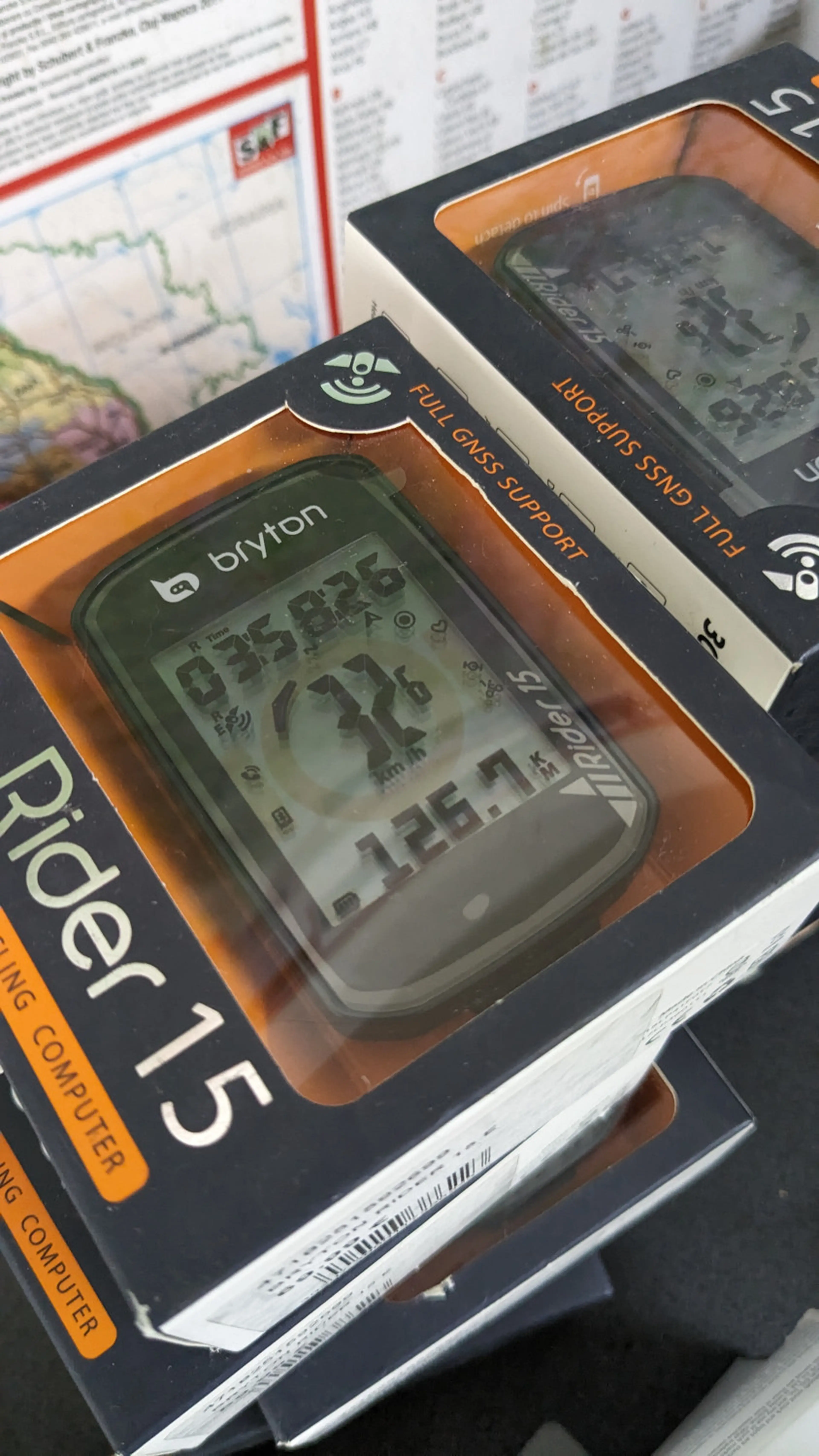 1. GPS Bryton 15