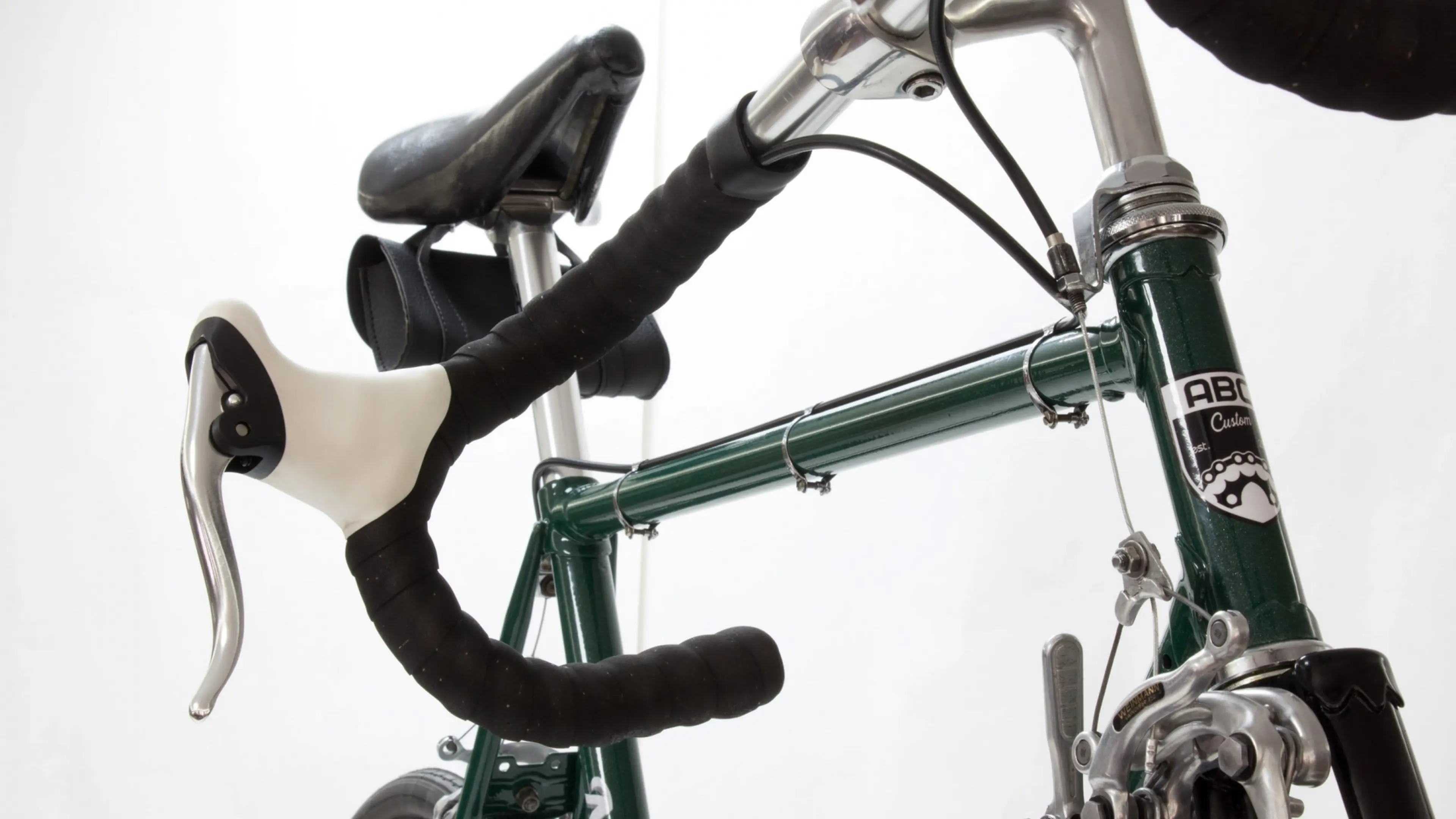 3. Bicicletă semicursieră vintage recondiționată