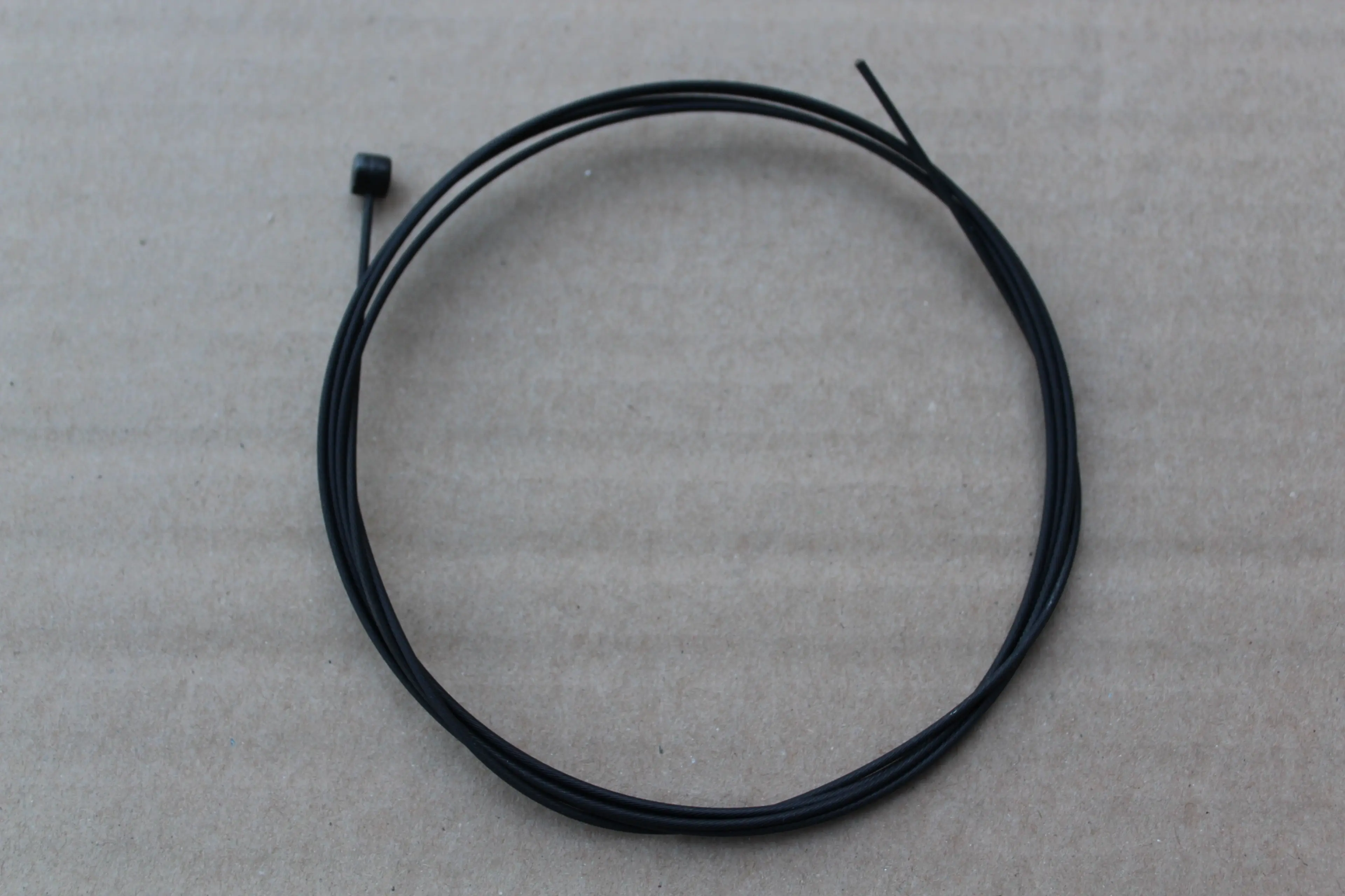 1. Dust teflon cablu frana 1700mm - spate