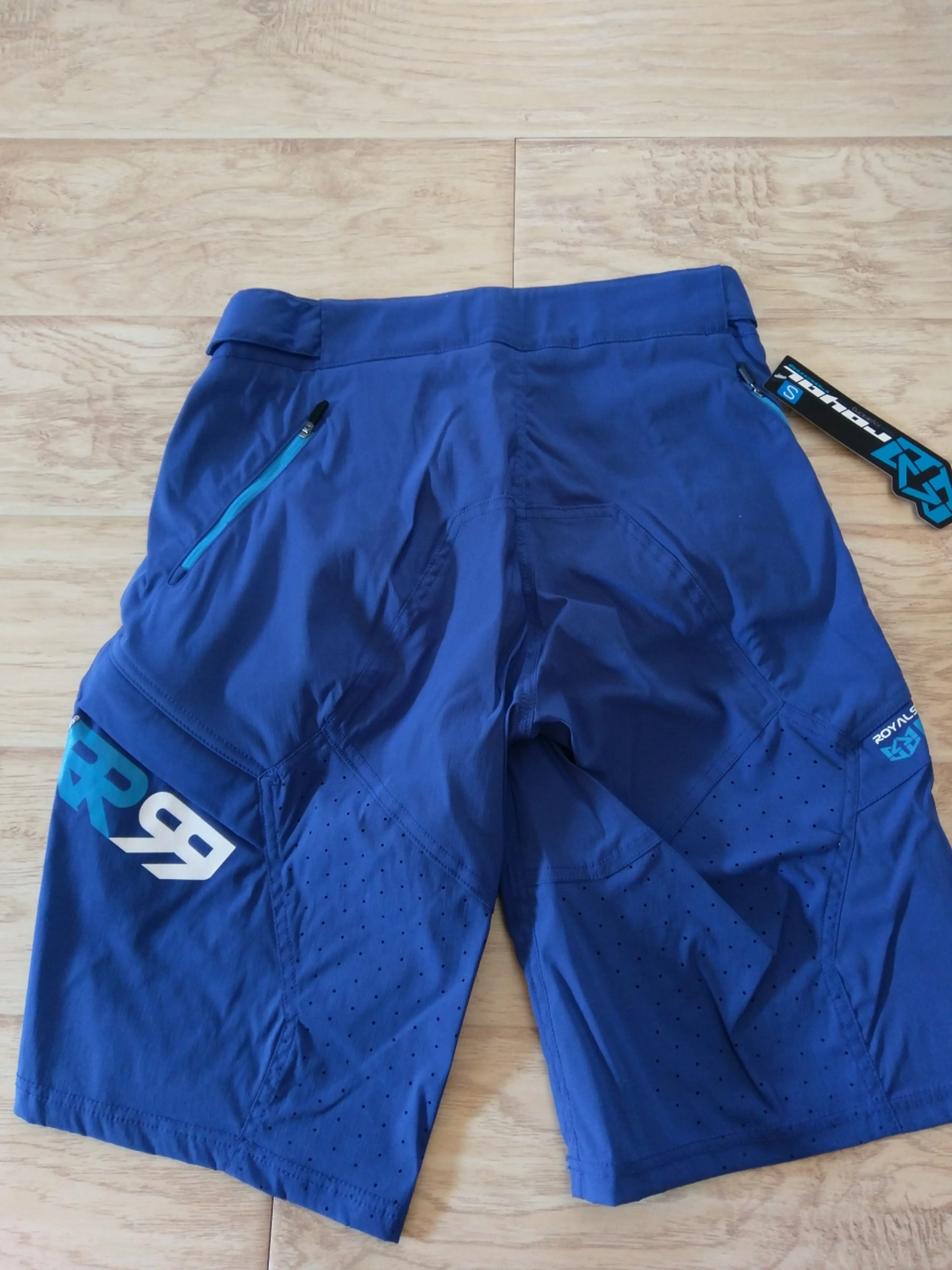 5. Pantaloni scurti Trail/Enduro Royal Racing Drift Short Navy Electric Blue