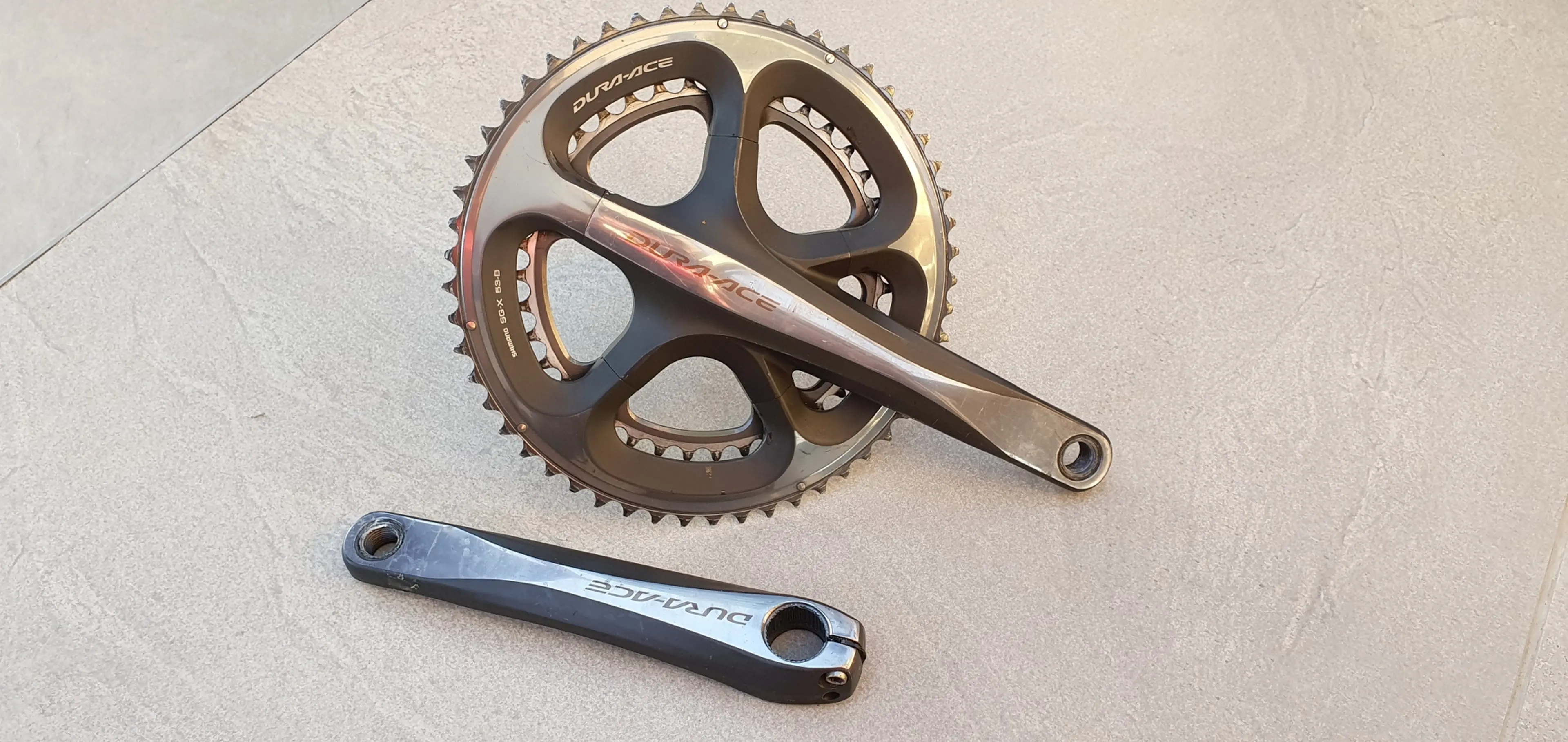 2. Pedalier Shimano Dura-Ace FC-7900 53x39T 175mm