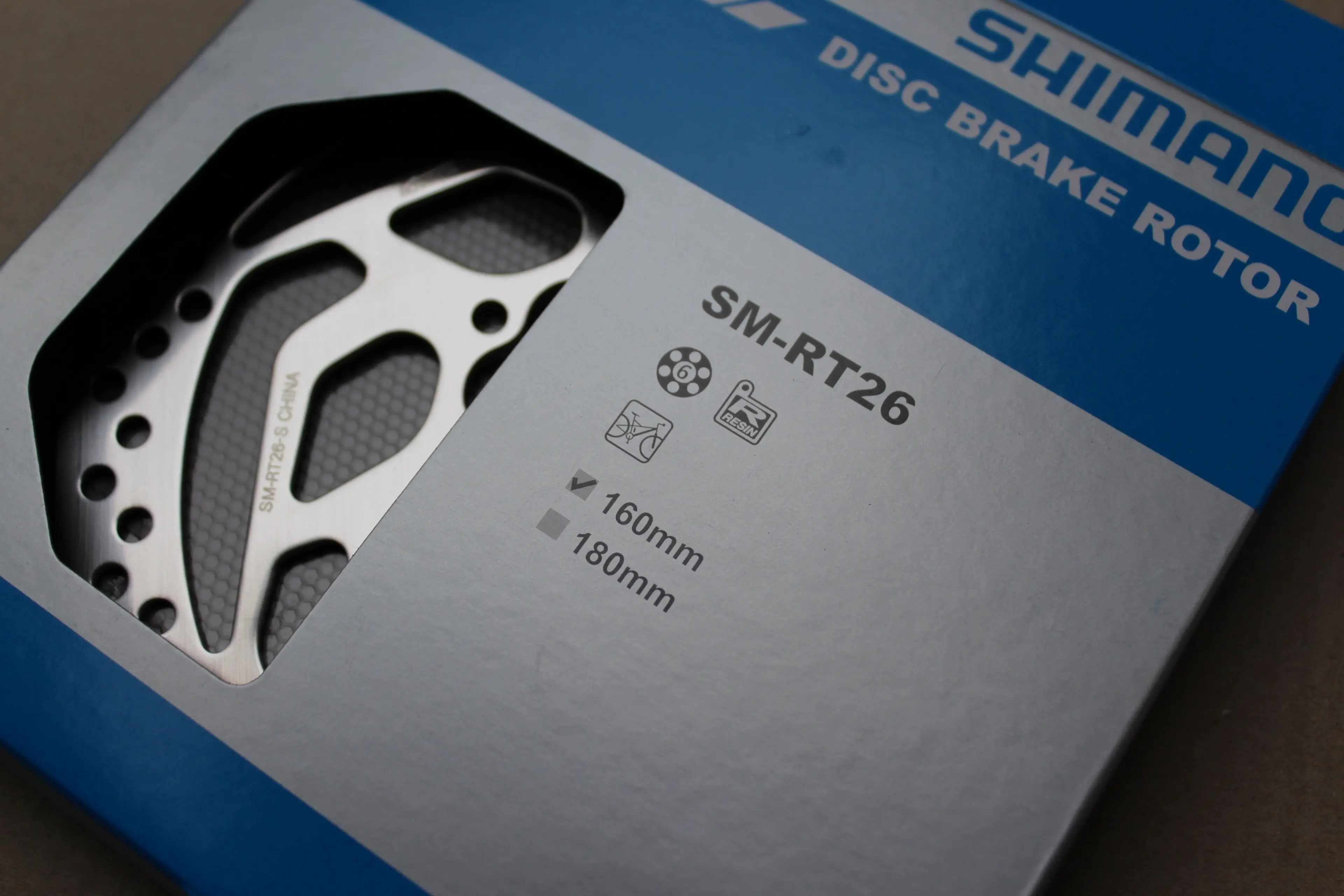4. Shimano SM-RT26 disc rotor 160mm + suruburi