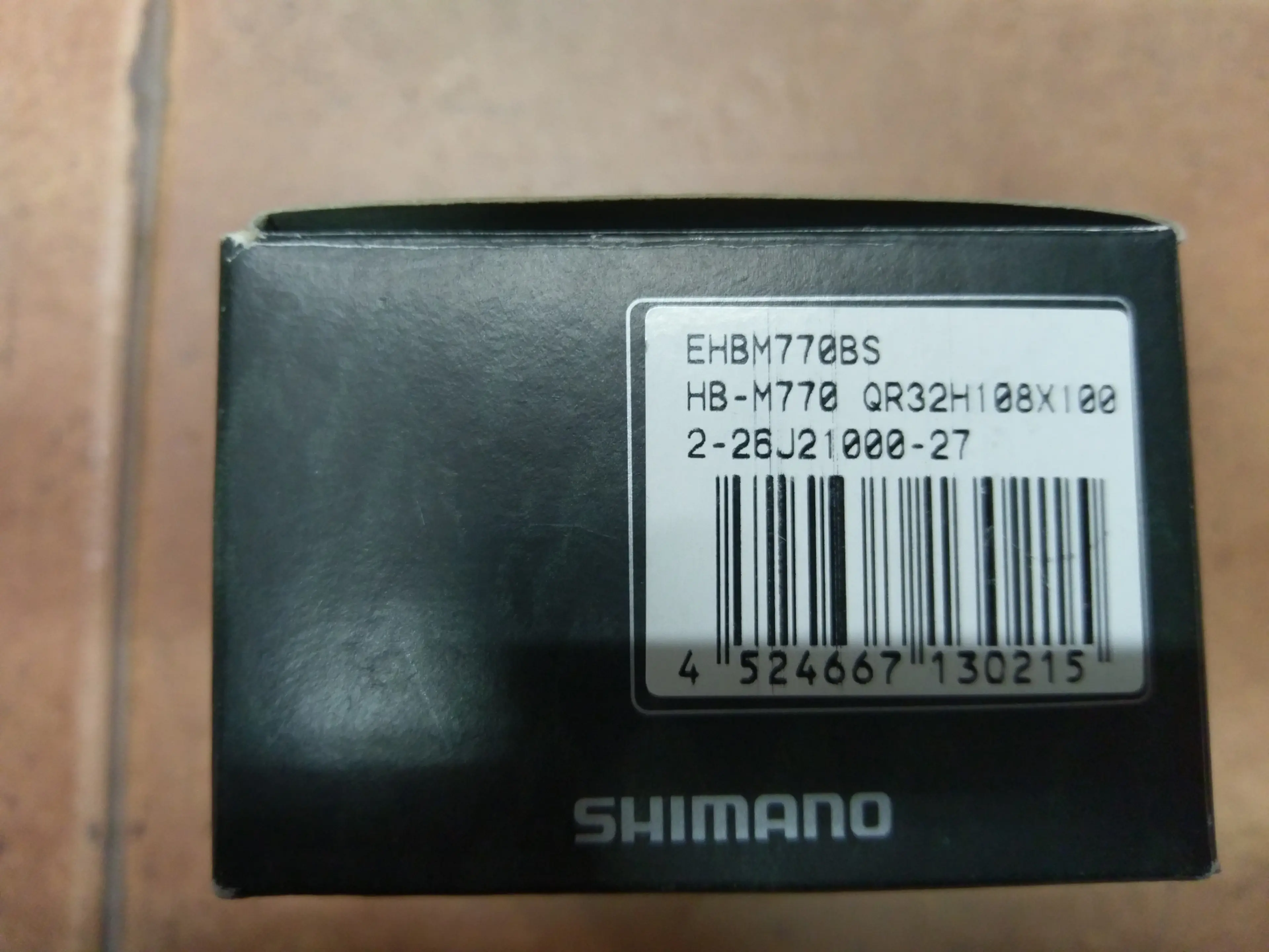 2. Butuc fata Shimano Deore XT HB-M770