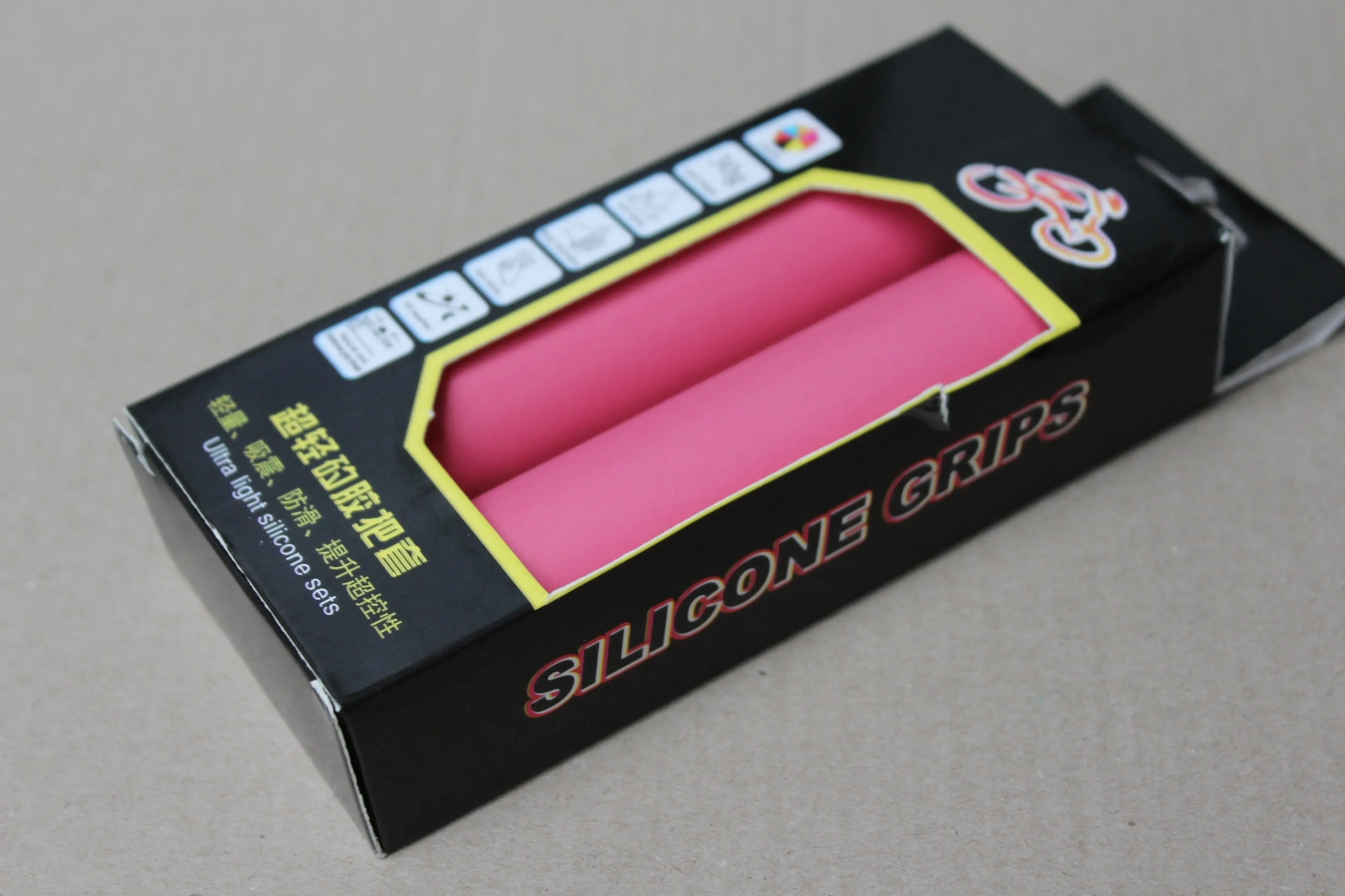 1. Silicone Racing Grips - roz