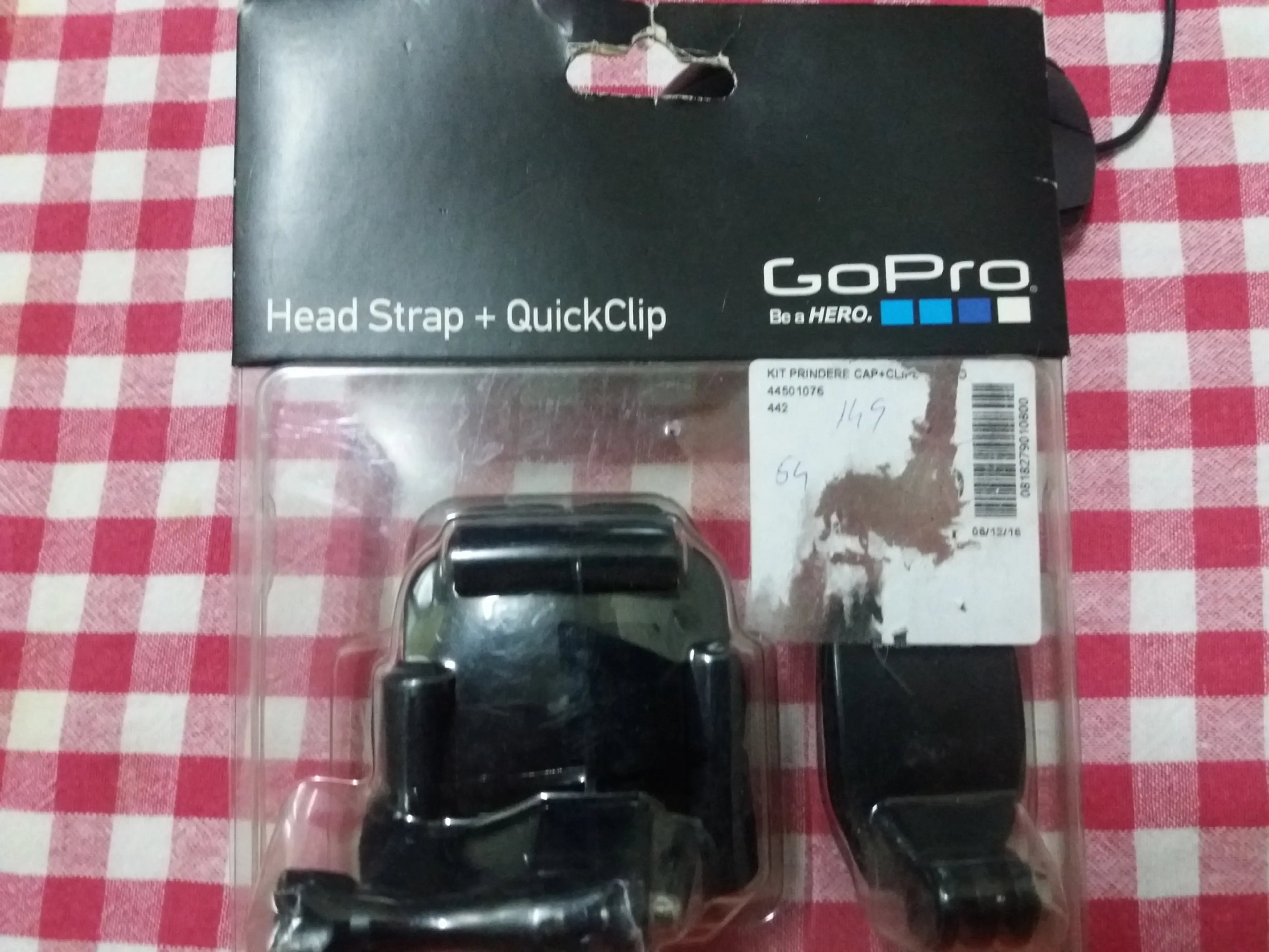 1. GoPro - Head Strap + QuickClip - Ham de cap + clips sapca / curea
