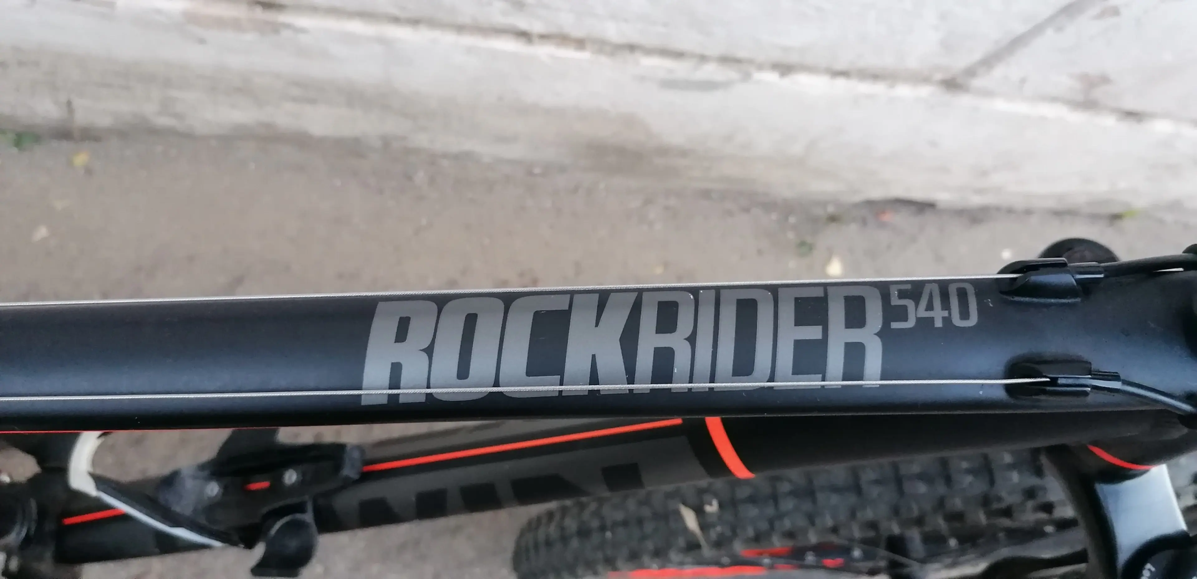 3. Bicicleta RockRider 540