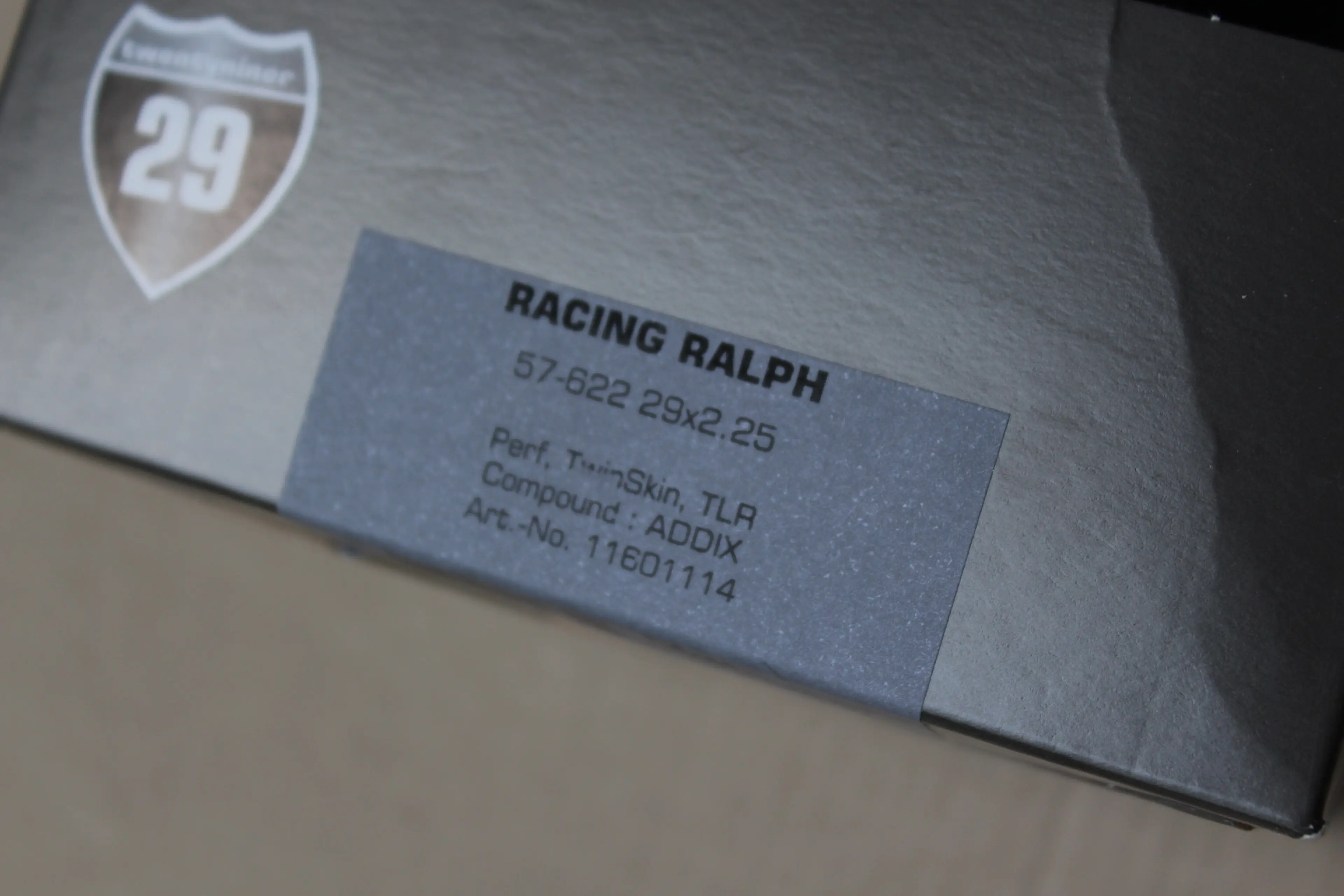 3. Schwalbe Racing Ralph Addix TwinSkin TLR 29x2.25