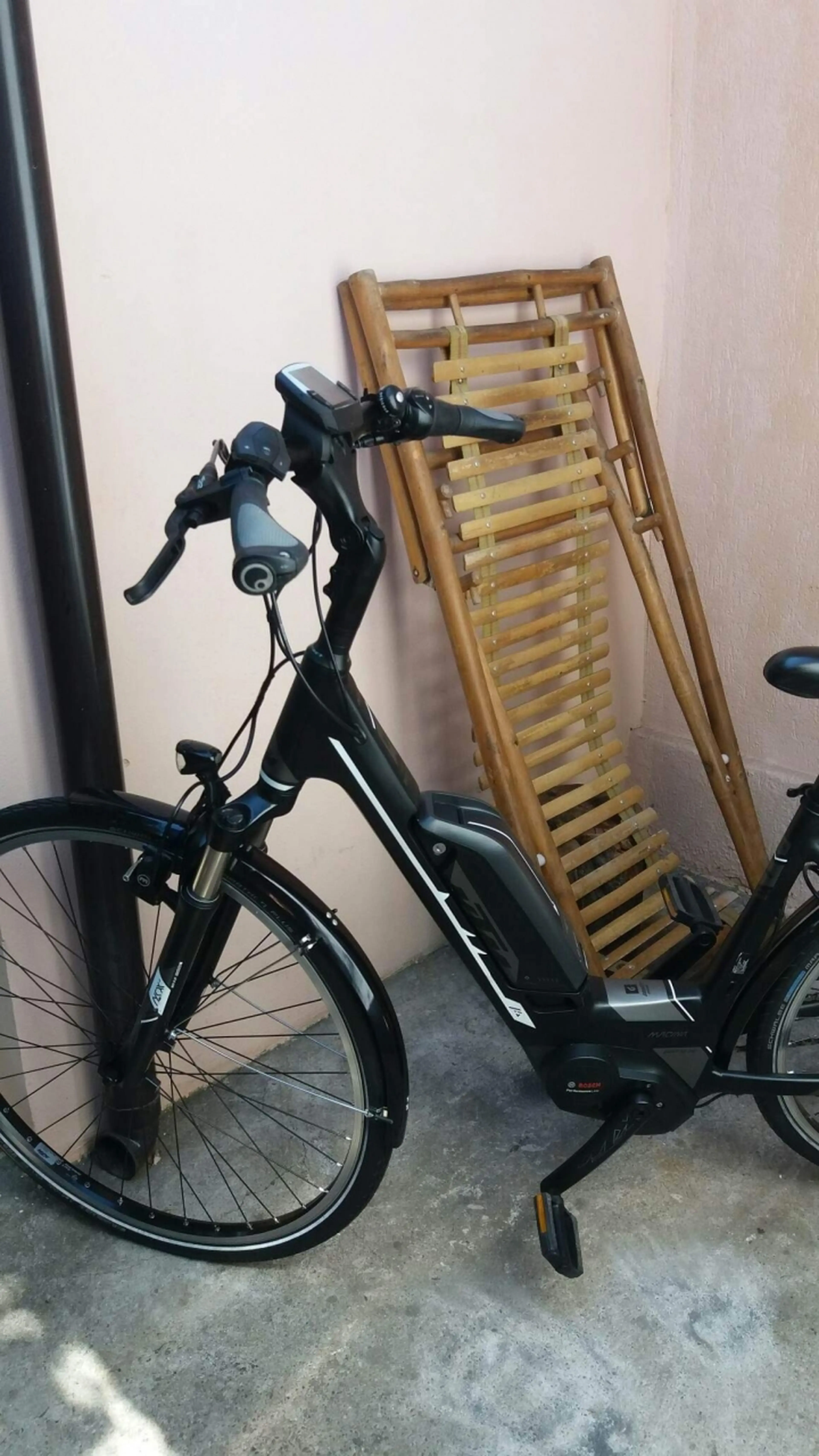 2. Bicicleta electrica ebike  model ktm machins 2019  8plus 5