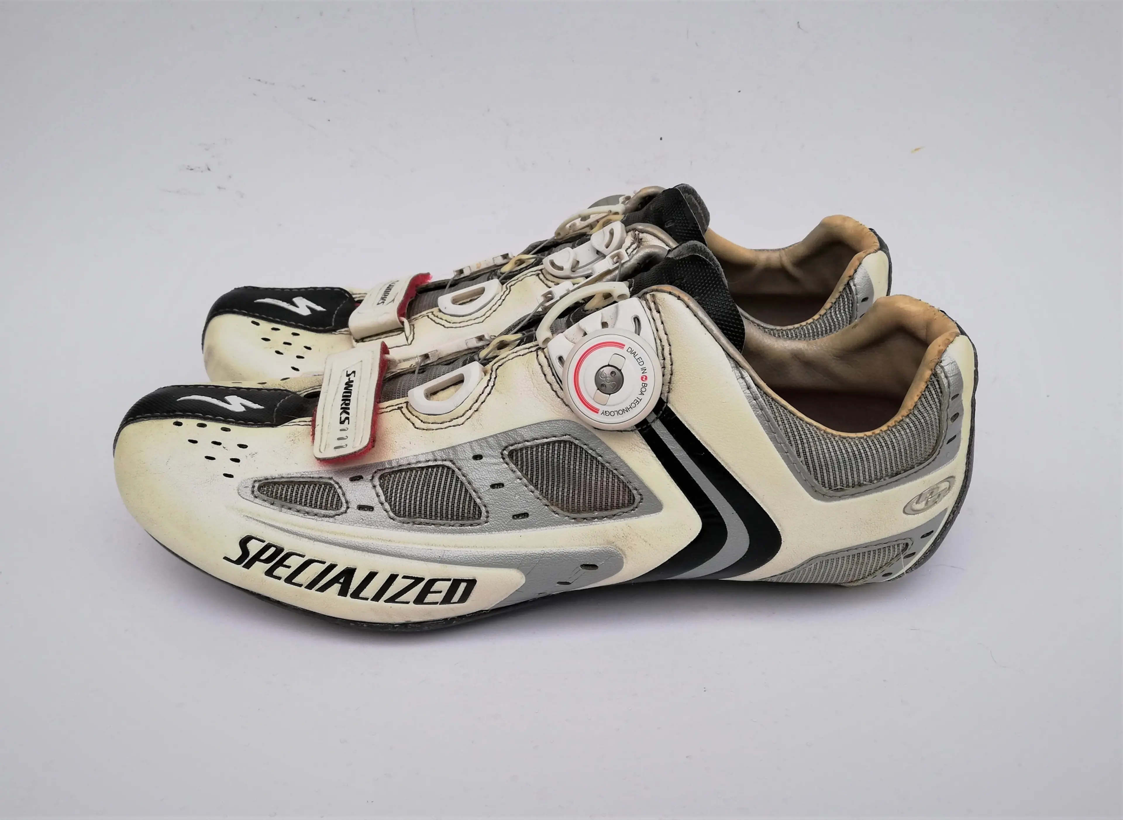 2. Pantofi Specialized S-Works