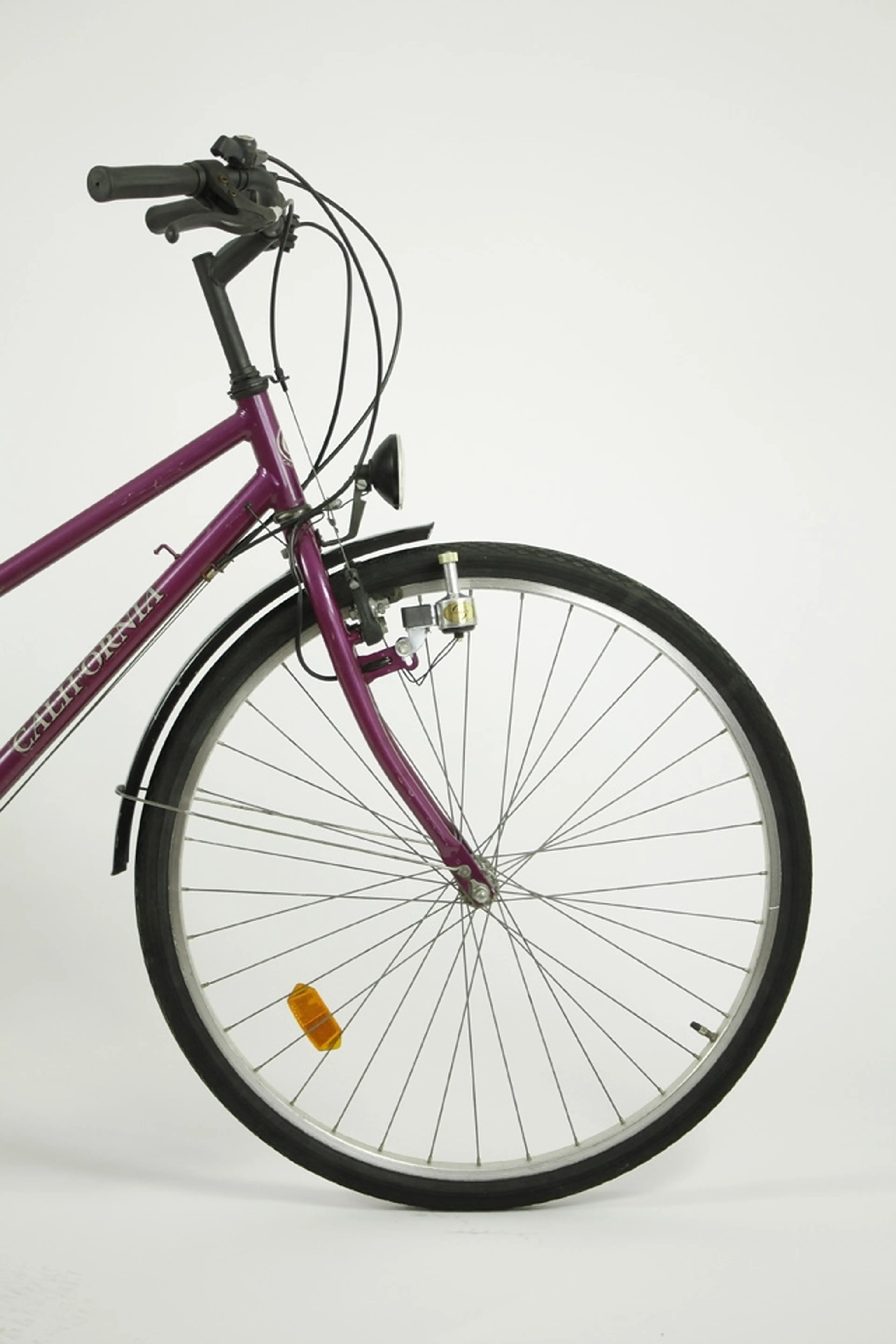 4. Bicicleta dama California Reconditionata