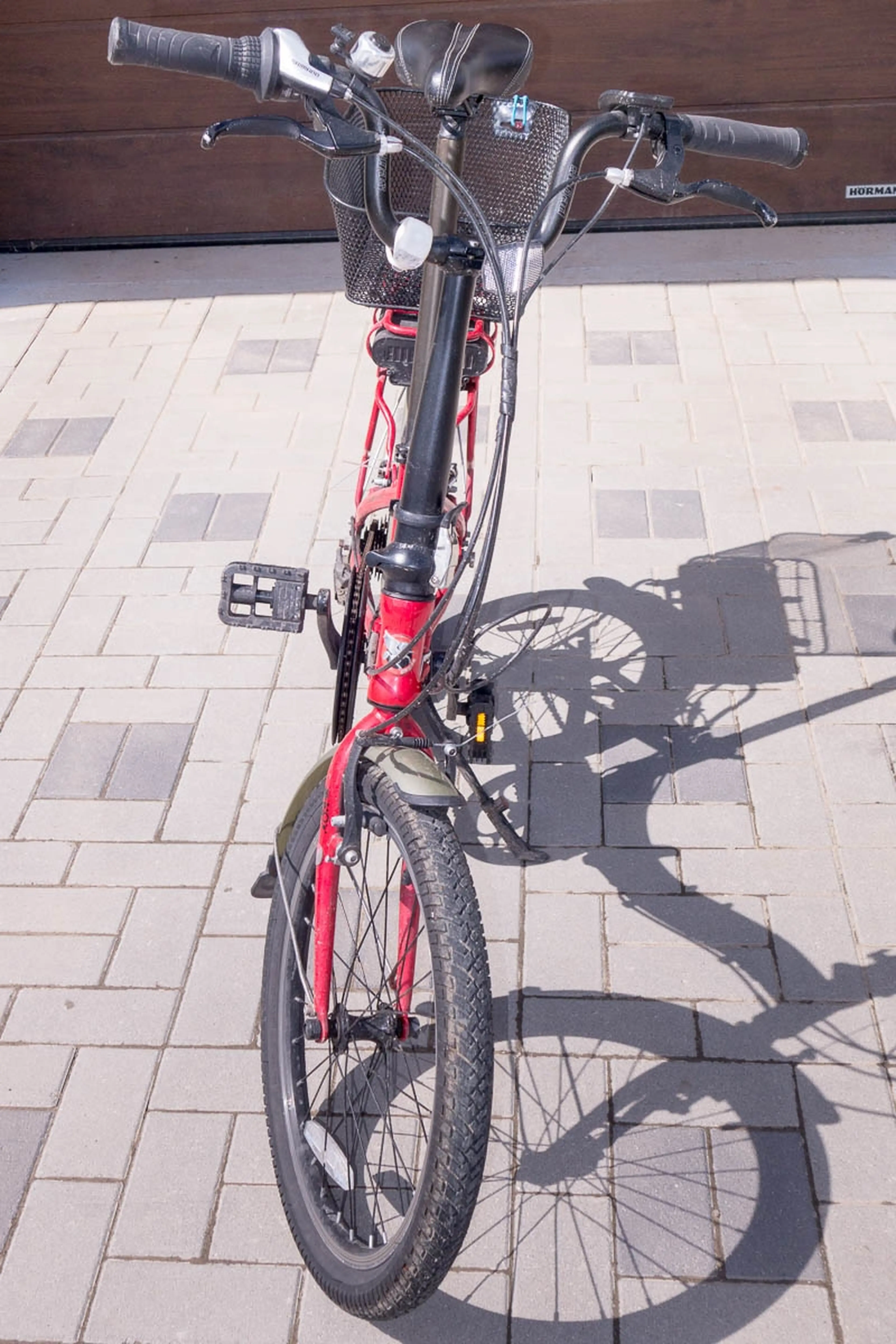 3. Bicicleta electrica pliabila Pegas Camping Dinamic rosu in stare buna
