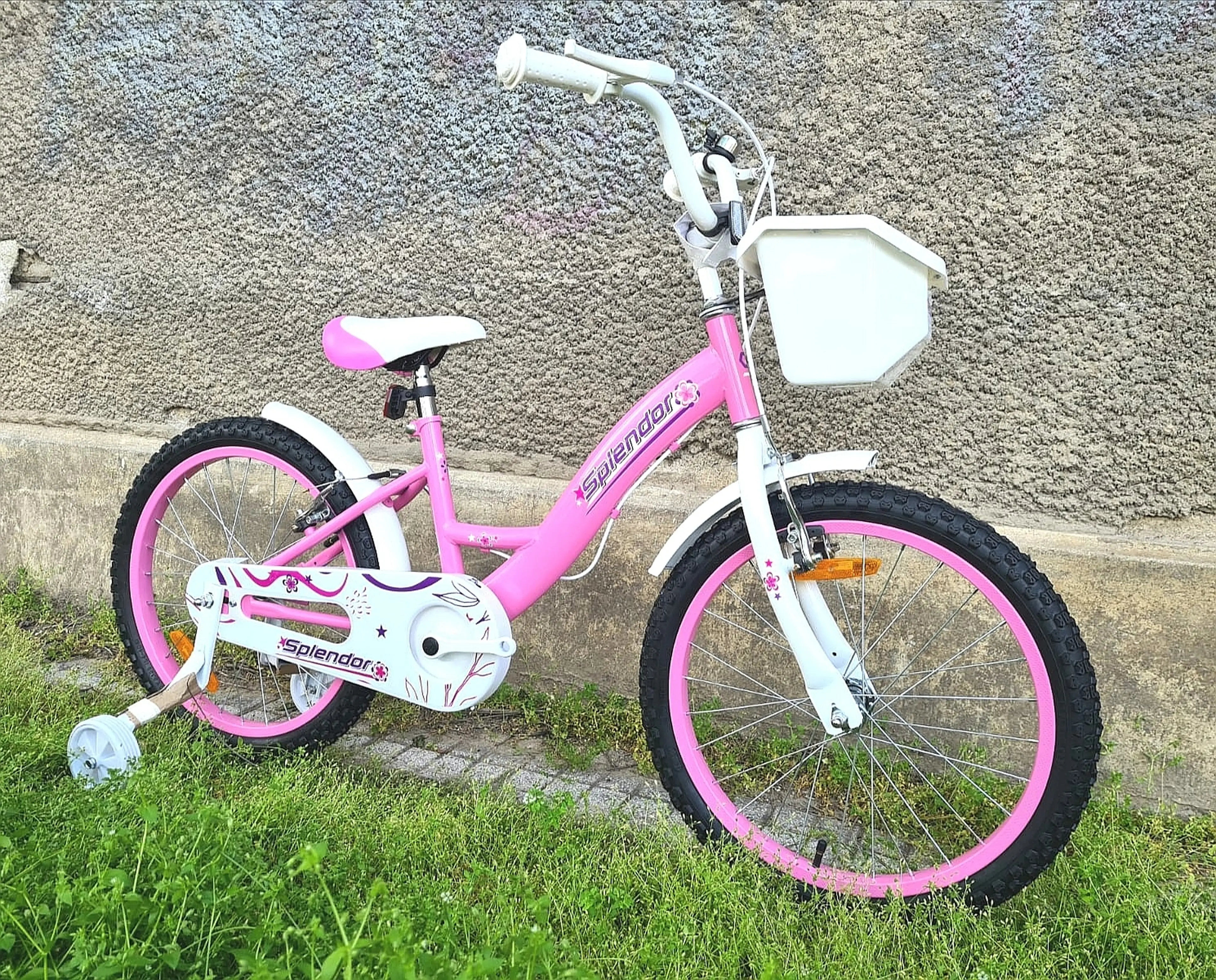 1. Bicicleta Splendor 20" pentru copii model 2021