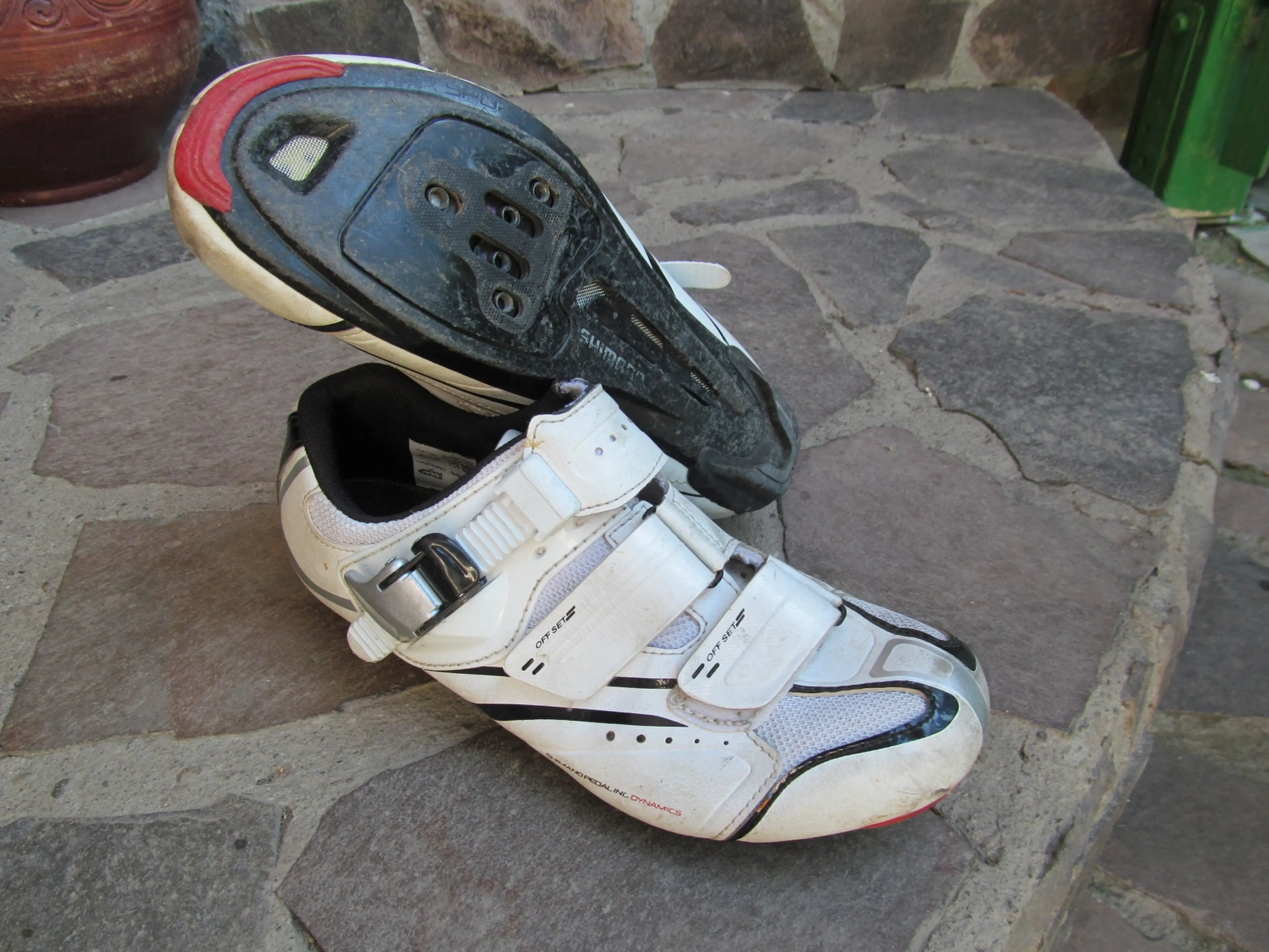 1. Pantofi Shimano SH-R088W nr 38 , 23.8 cm