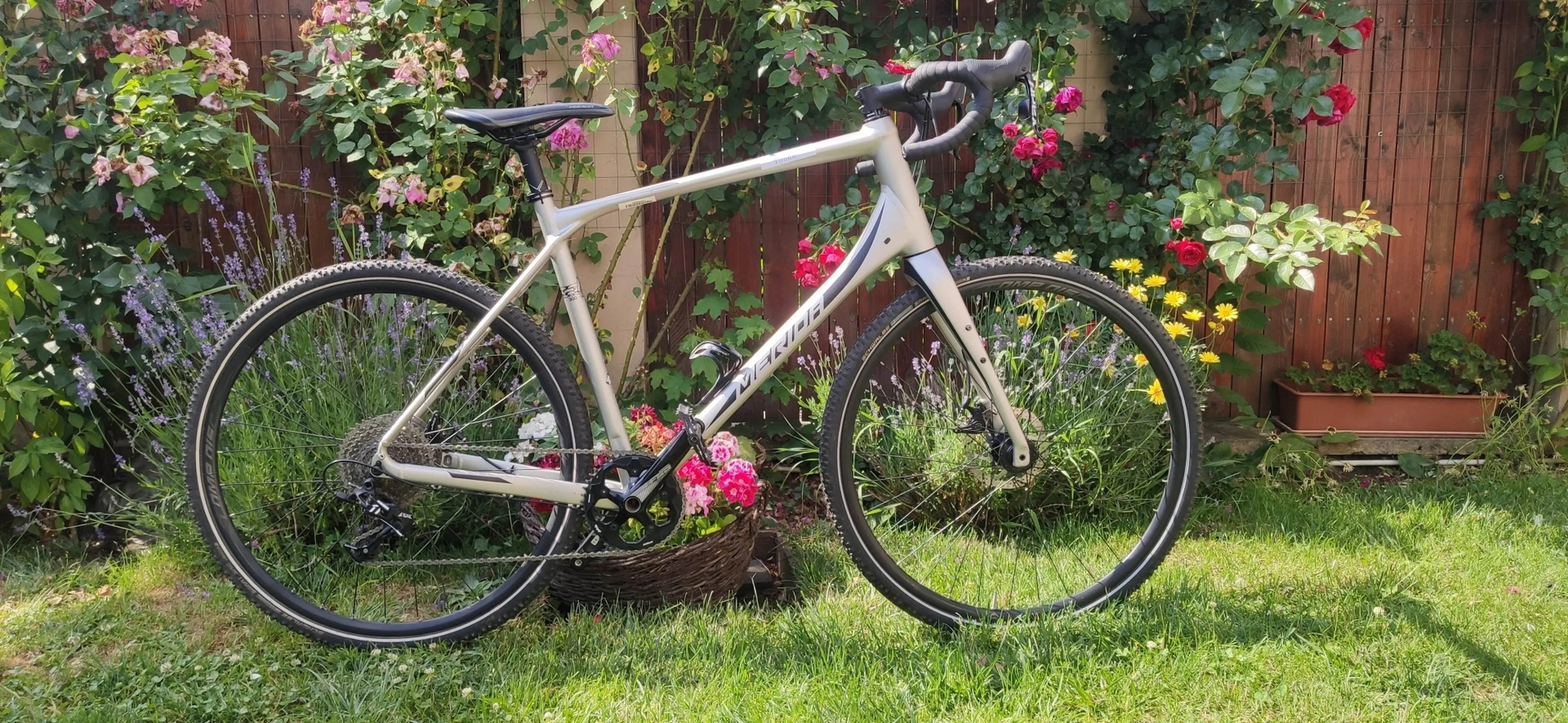 1. Gravel Bike - Merida Silex 300 - XL - nou!