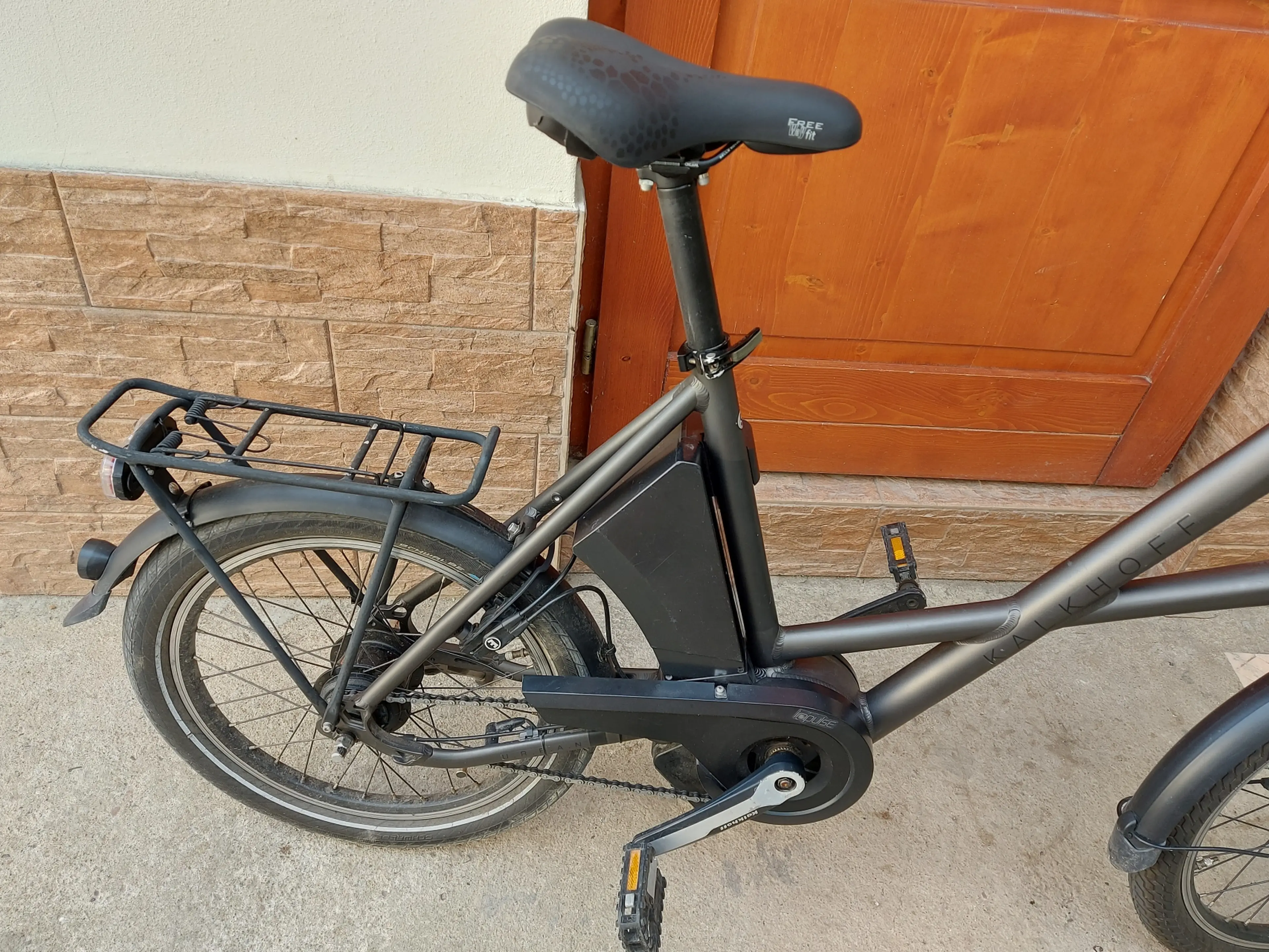 7. Bicicleta electrica oras Kalkhoff urban