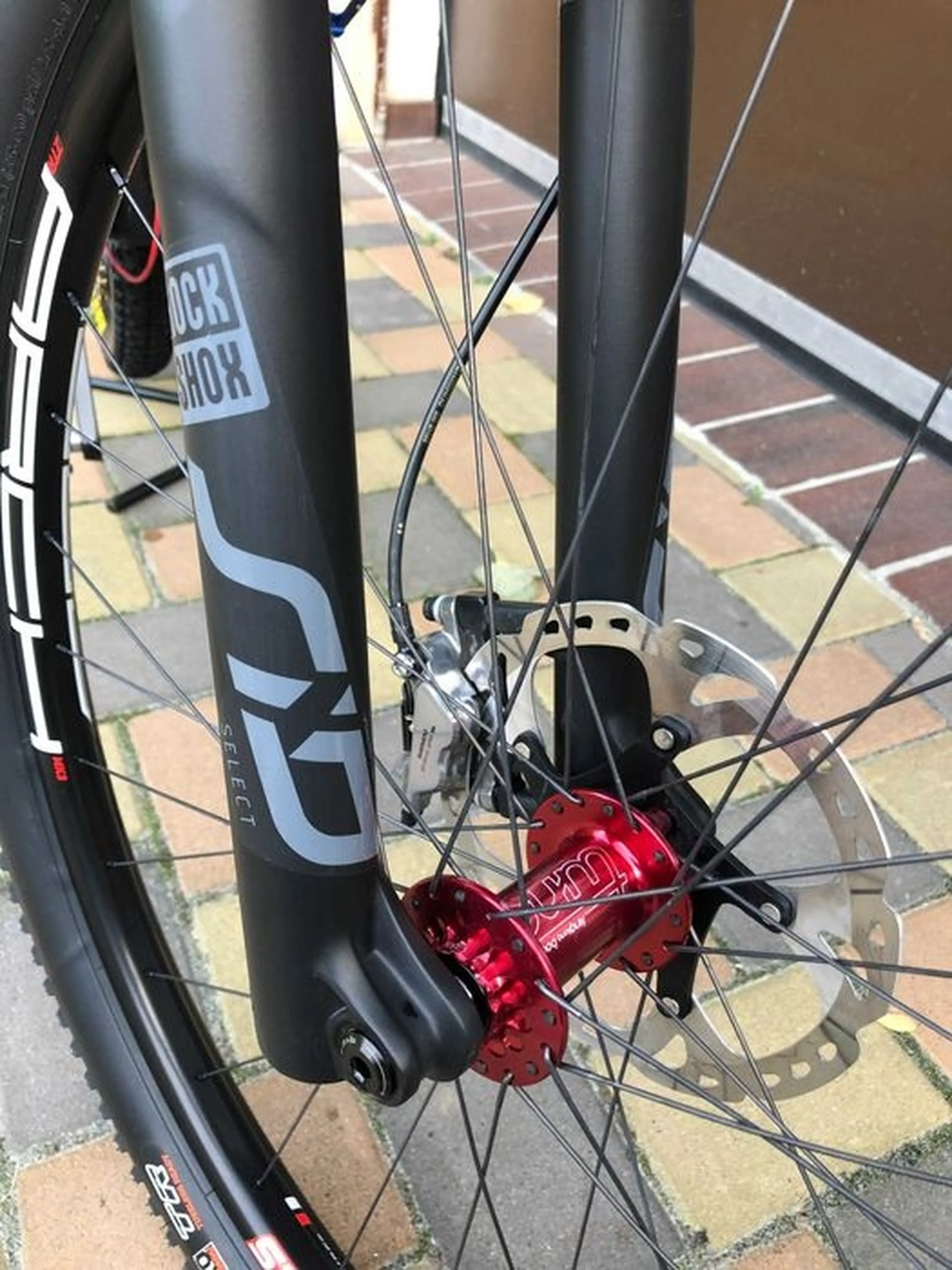 4. Bicicleta unicat, full carbon, Cube Stereo - pentru pretentiosi