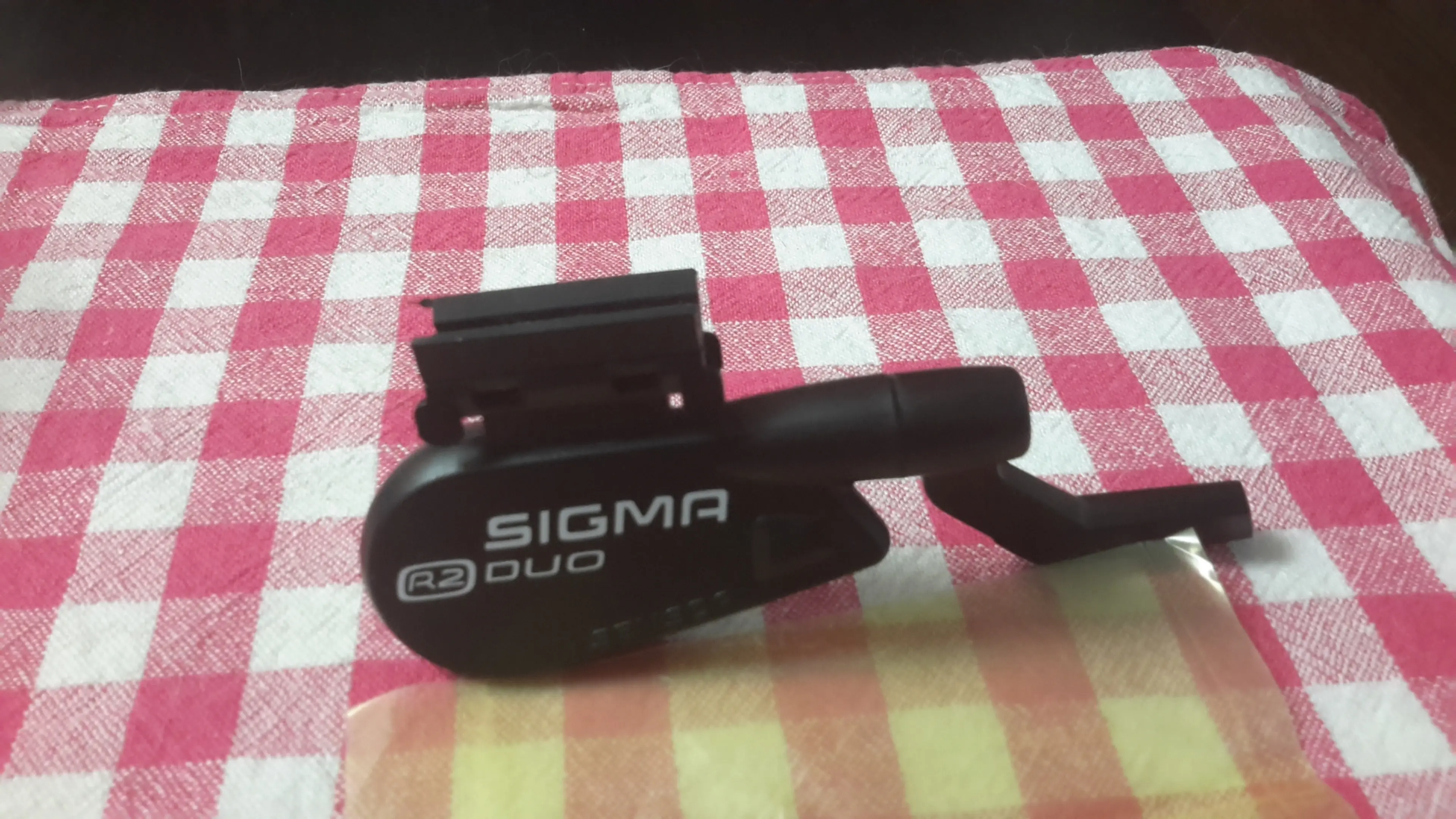 2. Sigma R2 Duo - Senzor Combo Viteza/Cadenta - ANT+ / Smart Bluetooth