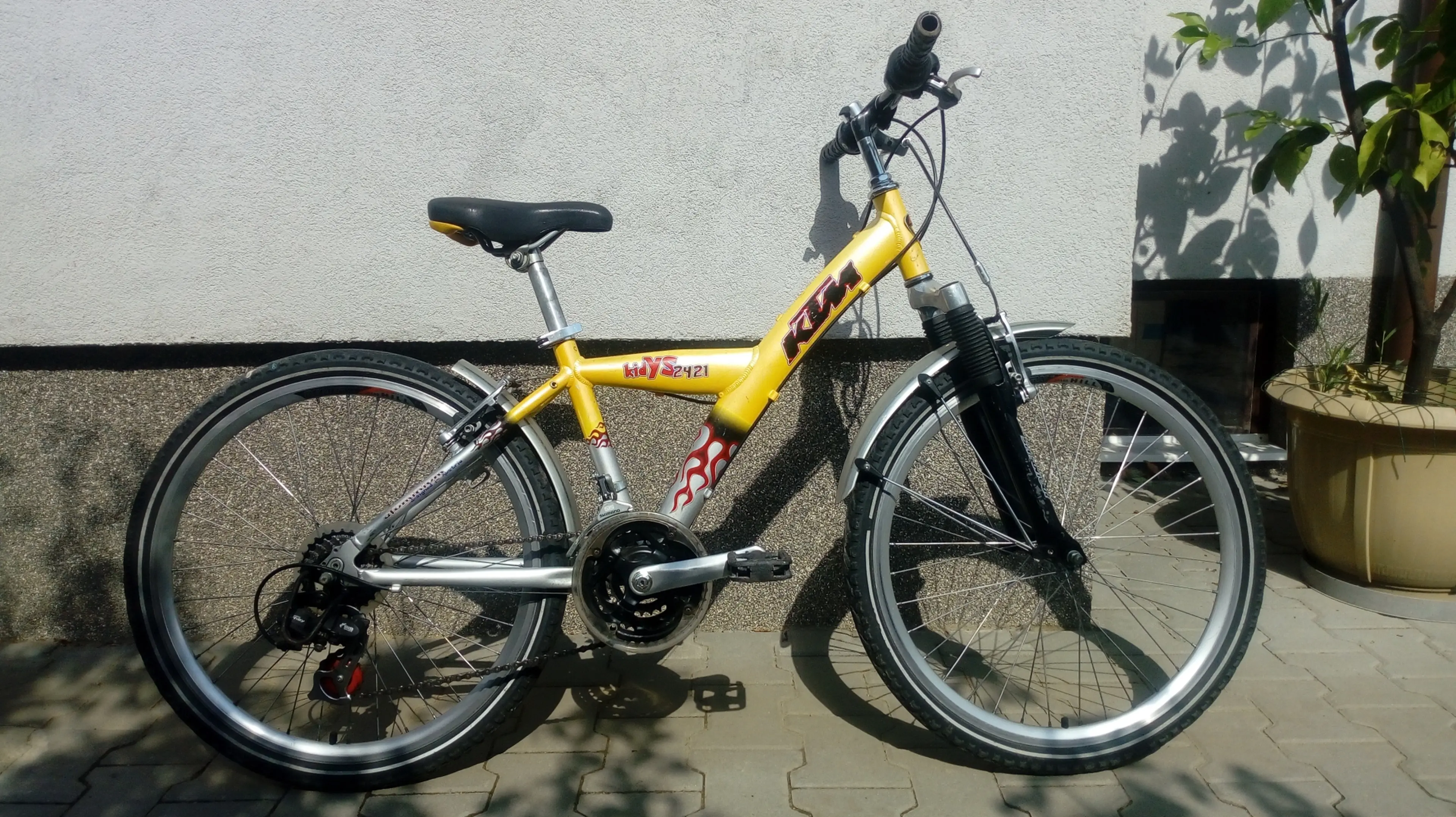 2. Bicicleta KTM 24"