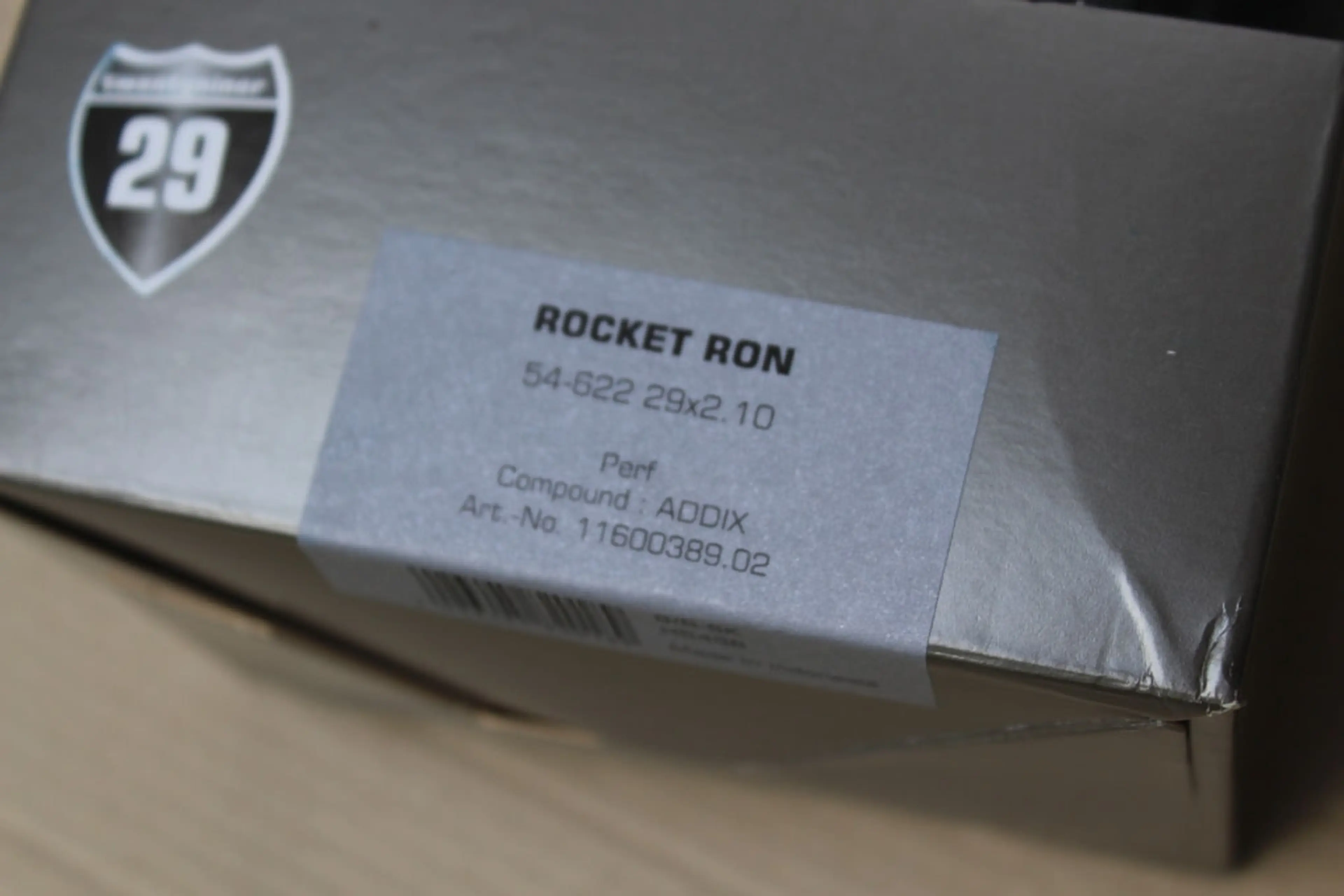 2. Schwalbe Rocket Ron Addix TwinSkin TL-Ready 29x2.10