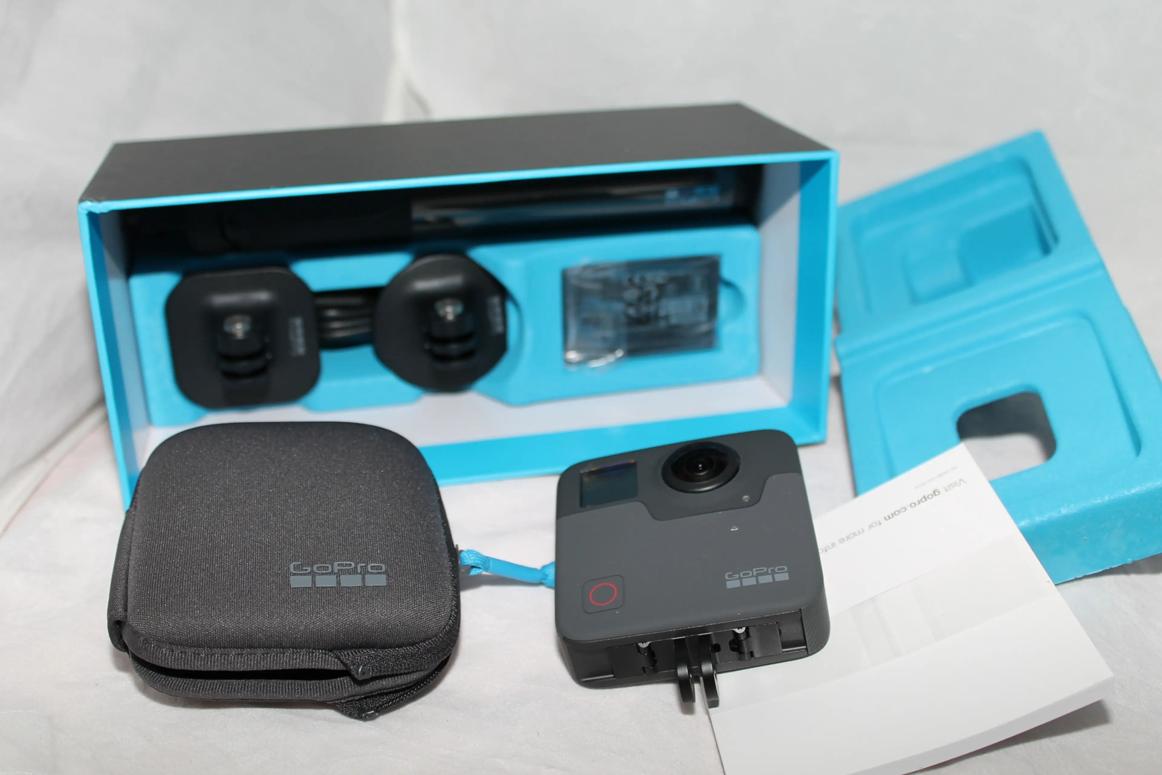 3. Camera action sport GoPro Fusion 360 noua
