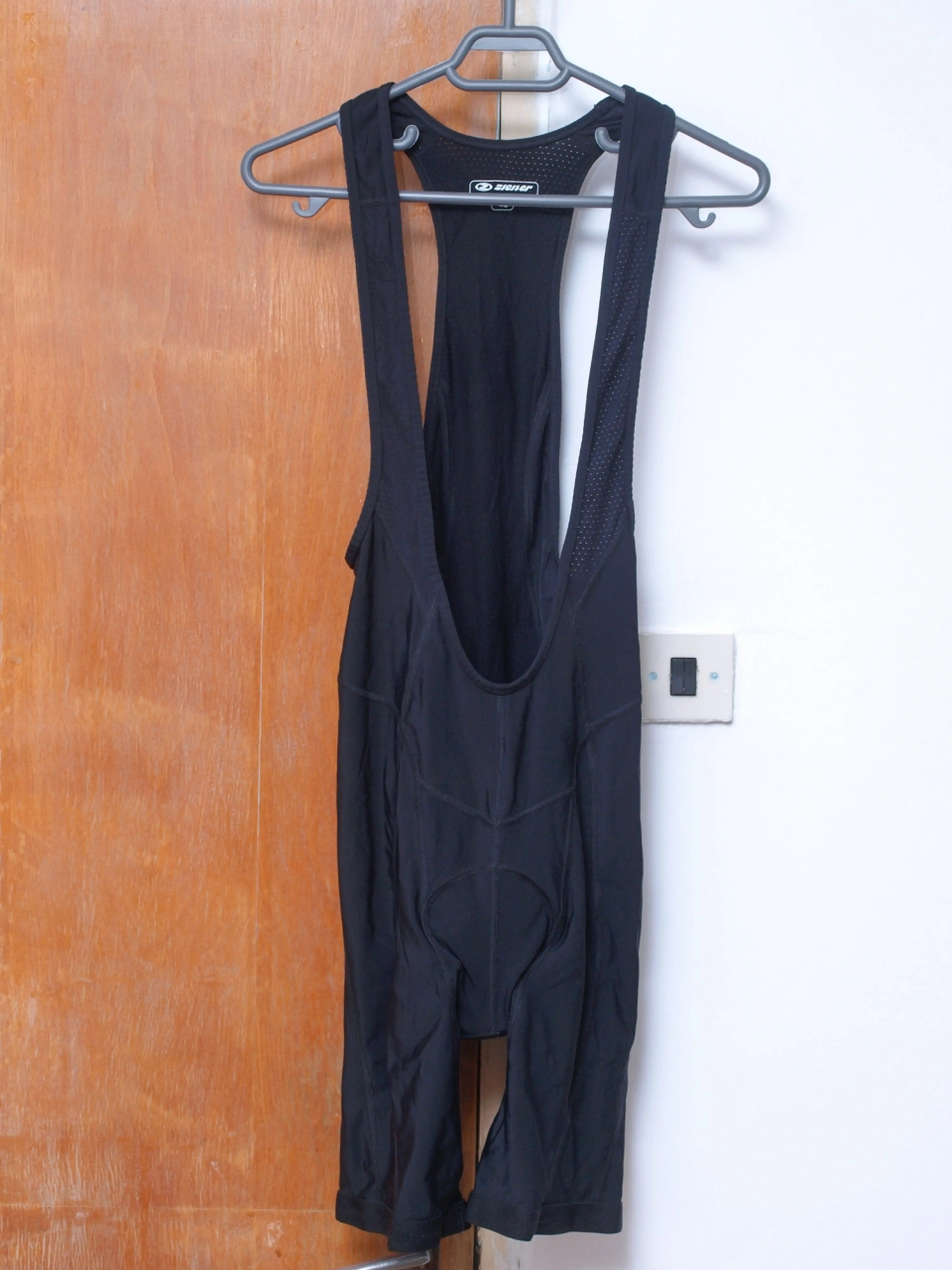 1. Pantaloni scurti Ziener XL
