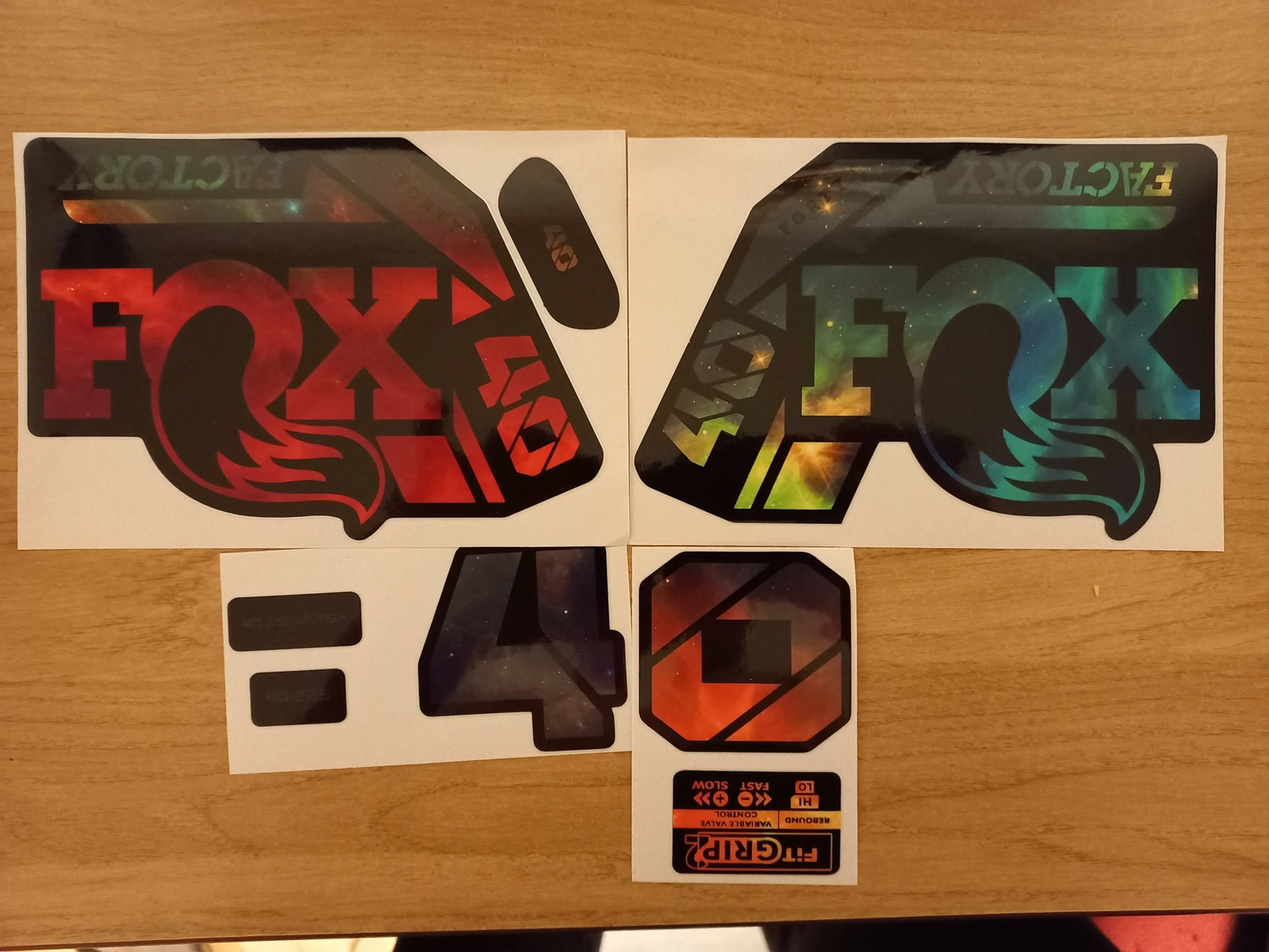 2. Stickere Custom Fox 40 2021+