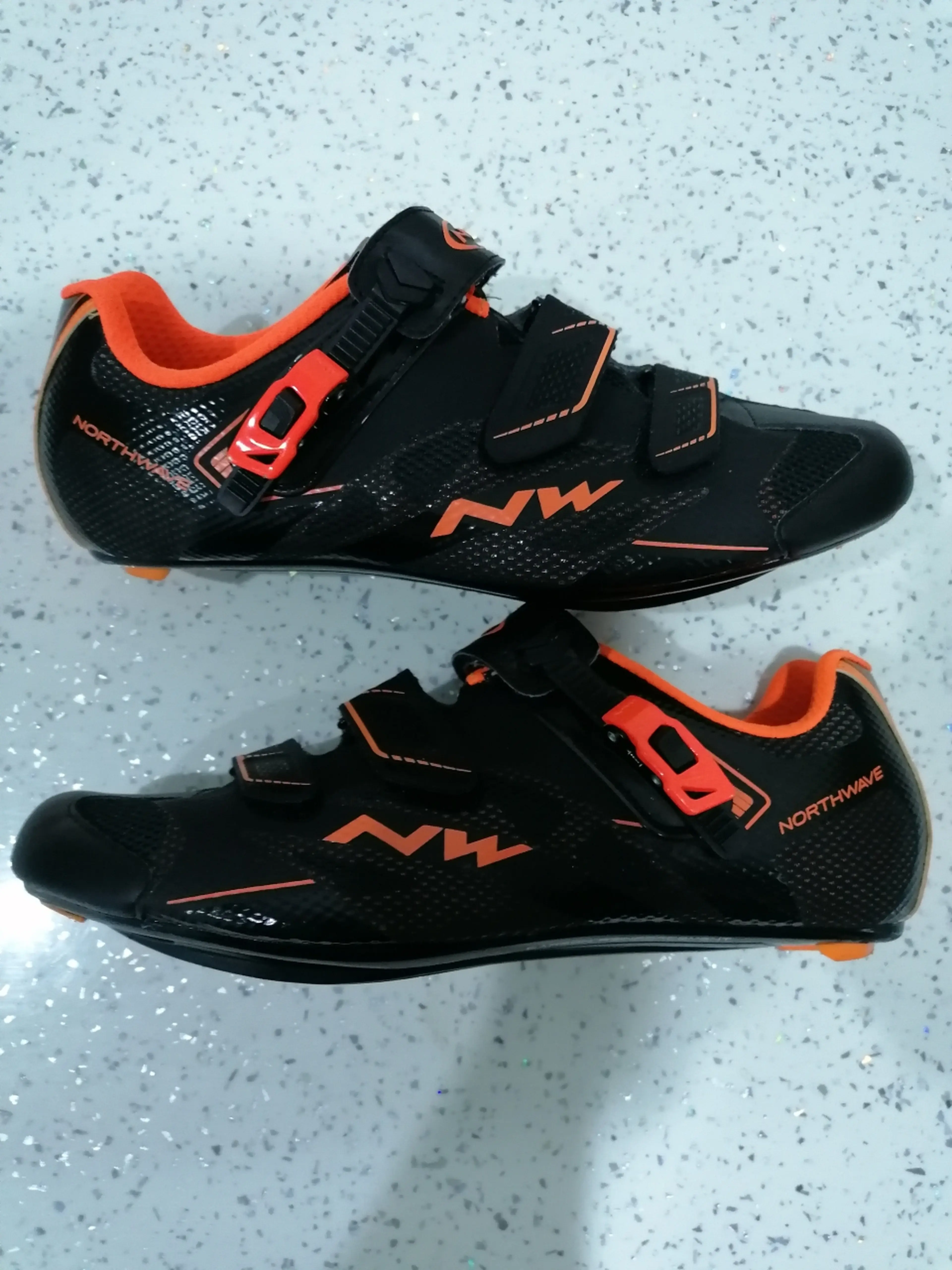 1. Northwave Sonic Srs 2 road size 43
