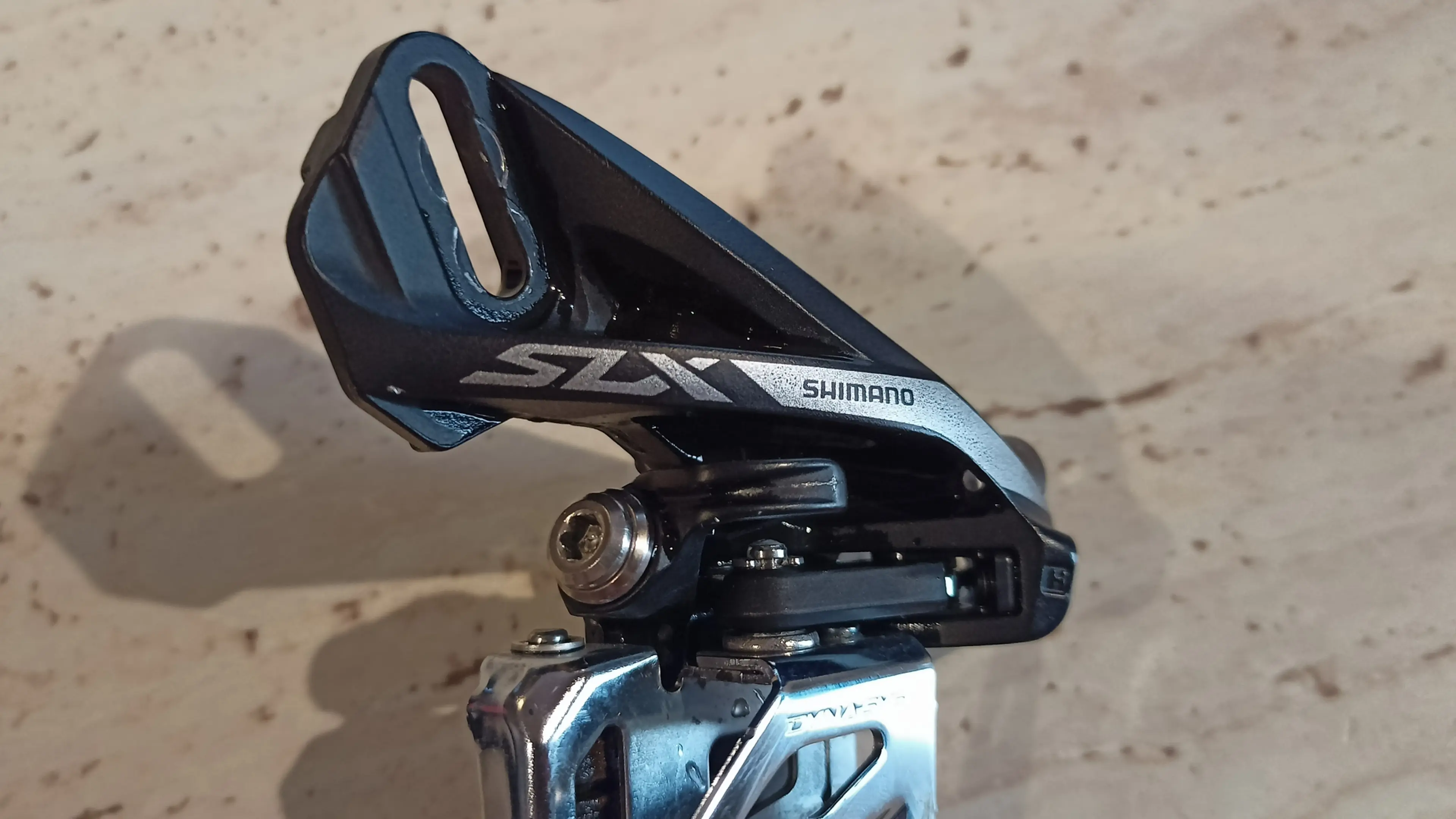 Image Schimbător față Shimano SLX M7020 2x Side-swing, front pull