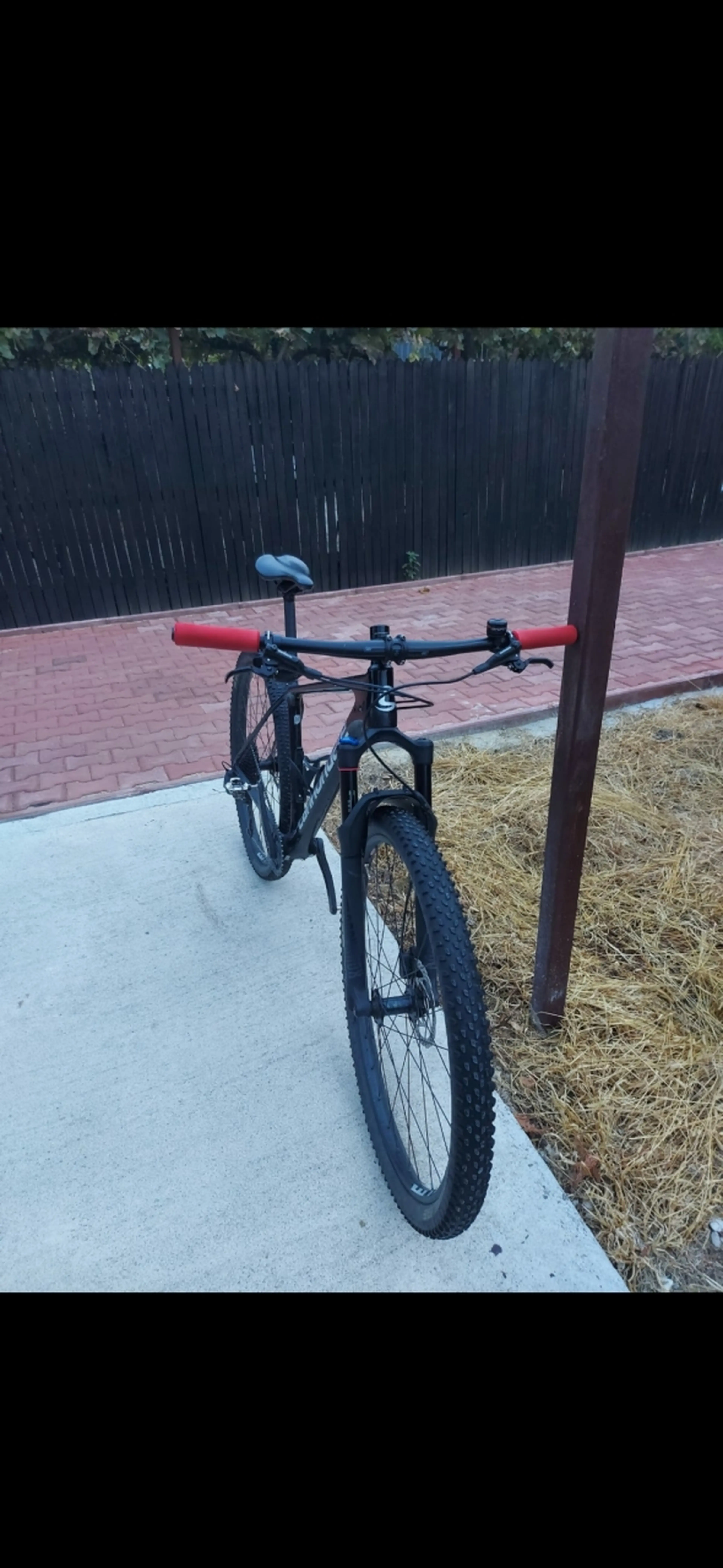 Image Vând bicicleta XC Cannondale F-si Carbon 5,M,dec 2019-unic proprietar