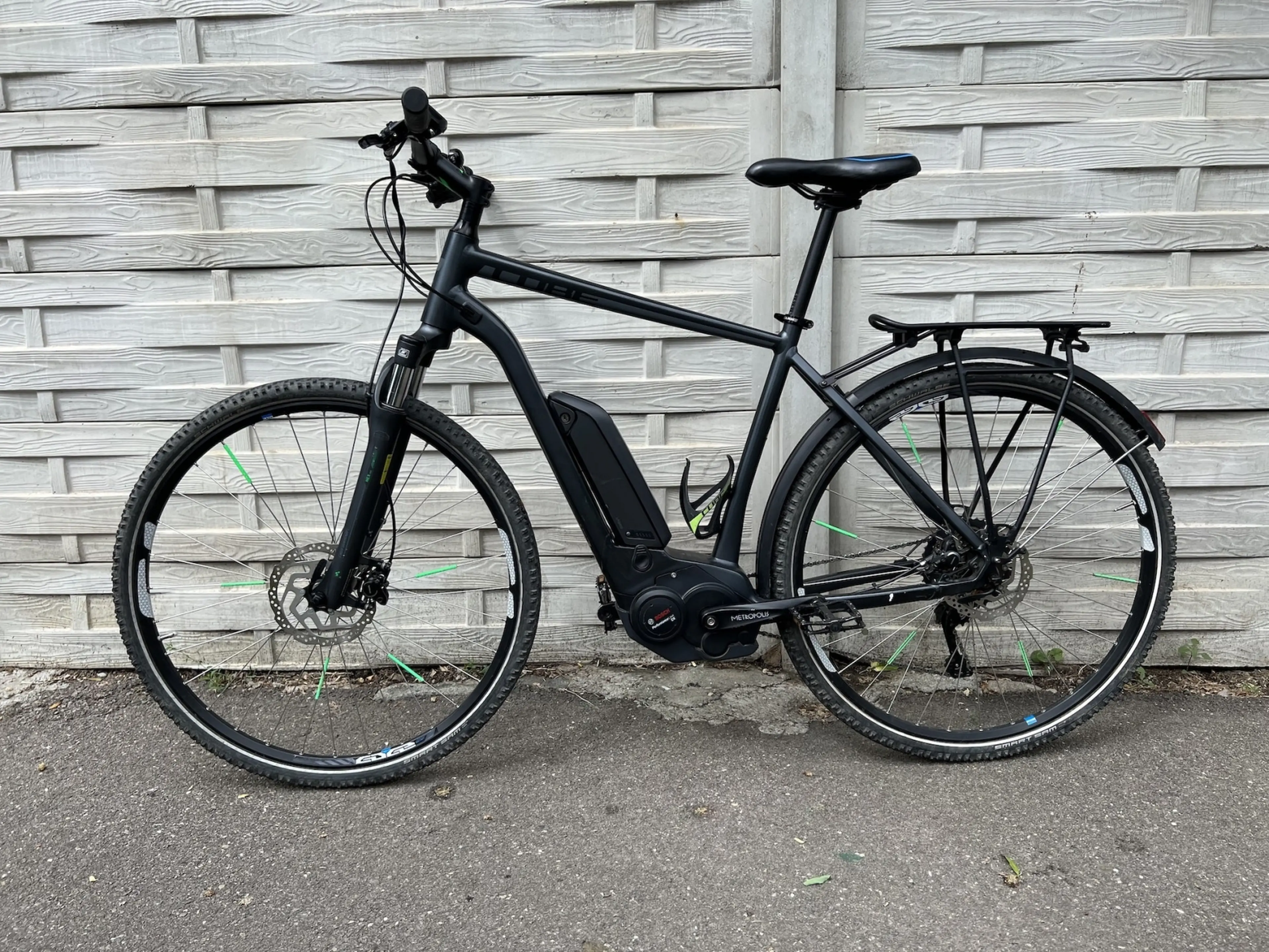 Image Bicicleta electrica Cube Cross Hybrid Pro 400, model 2018