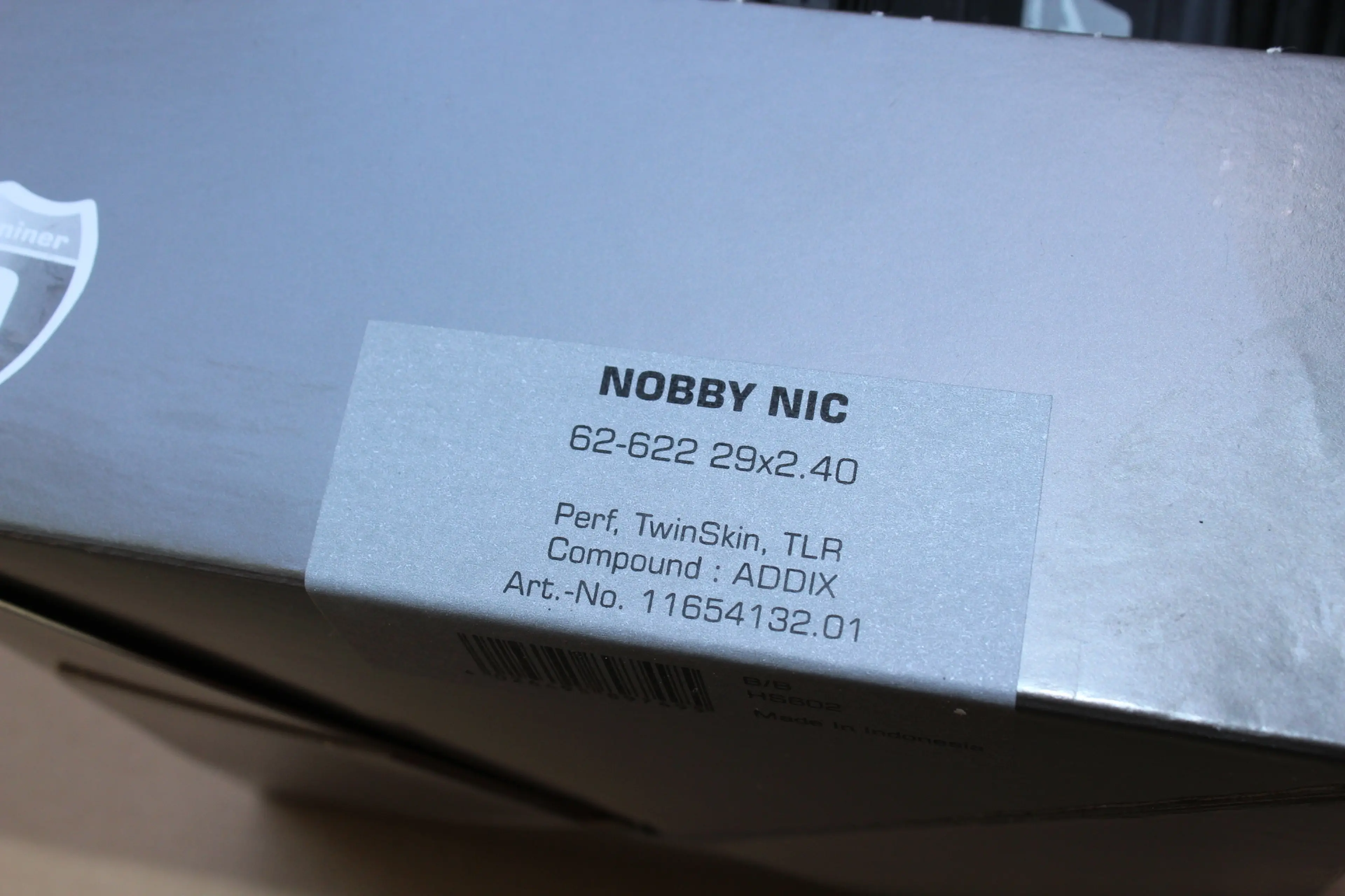 3. Schwalbe Nobby Nic 29x2.40 Tubeless Ready - TwinSkin