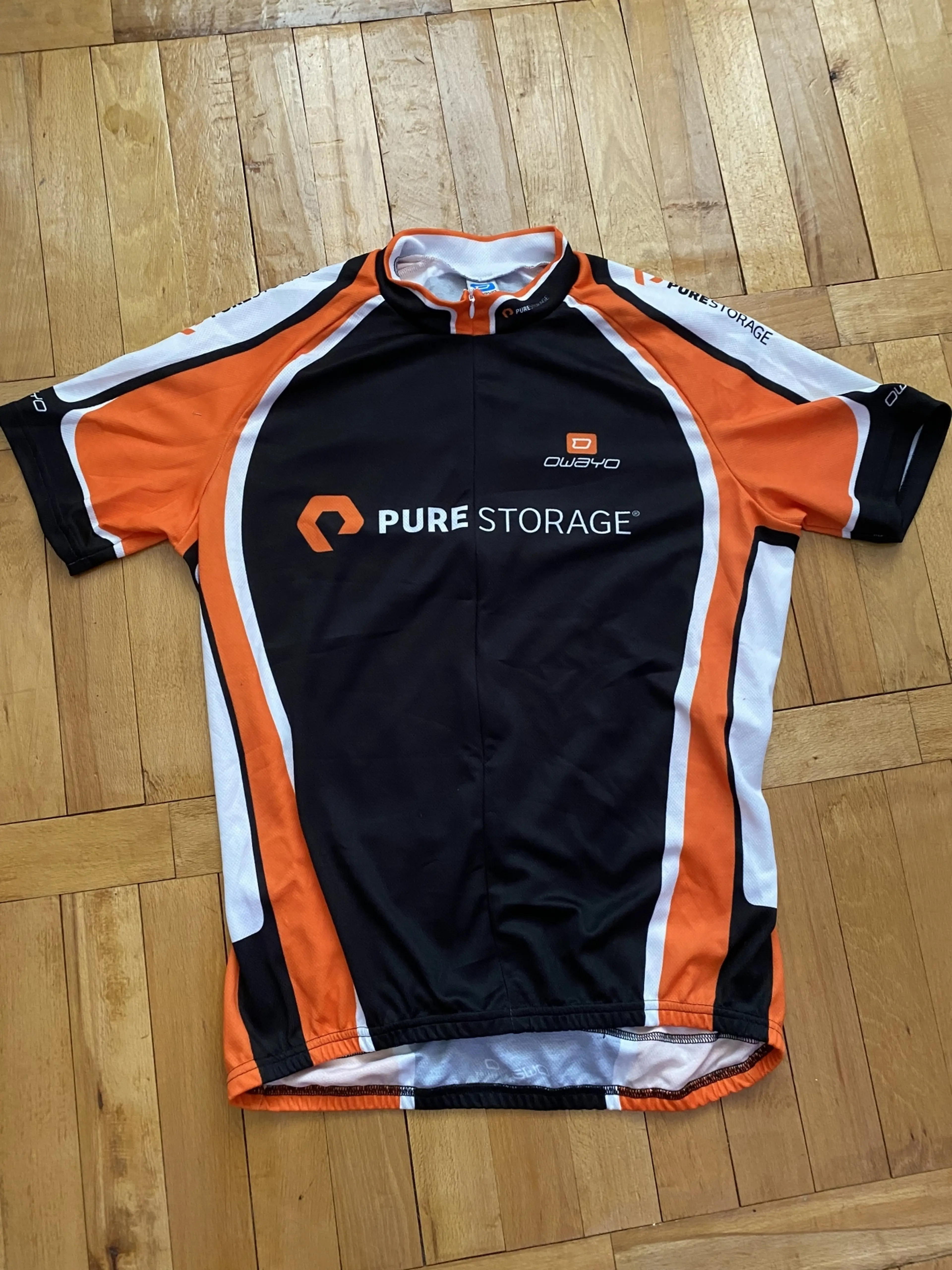 Image Tricou Pure Storage XL