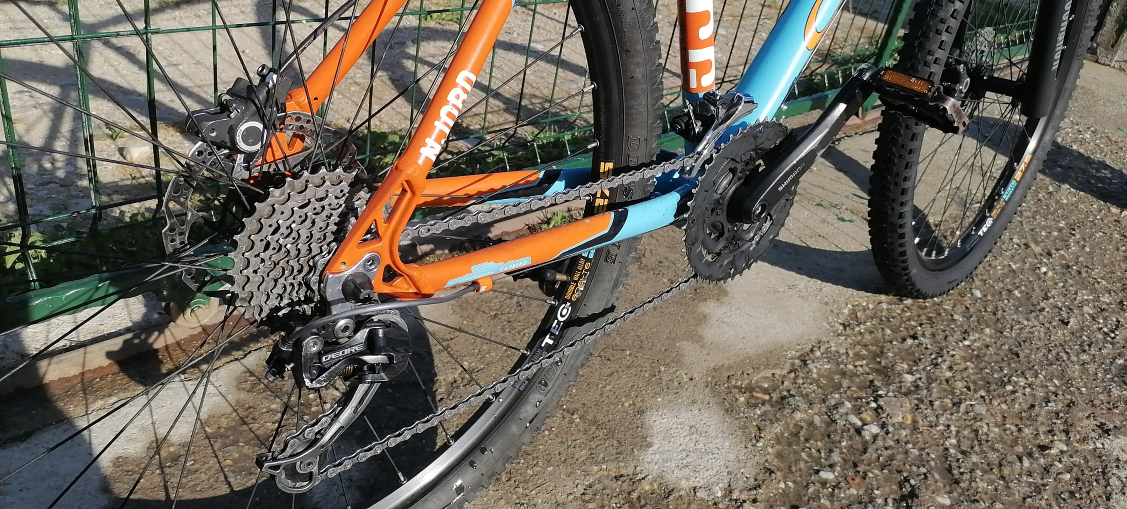 3. Bicicleta Crescent Njord 2018 pe 27,5