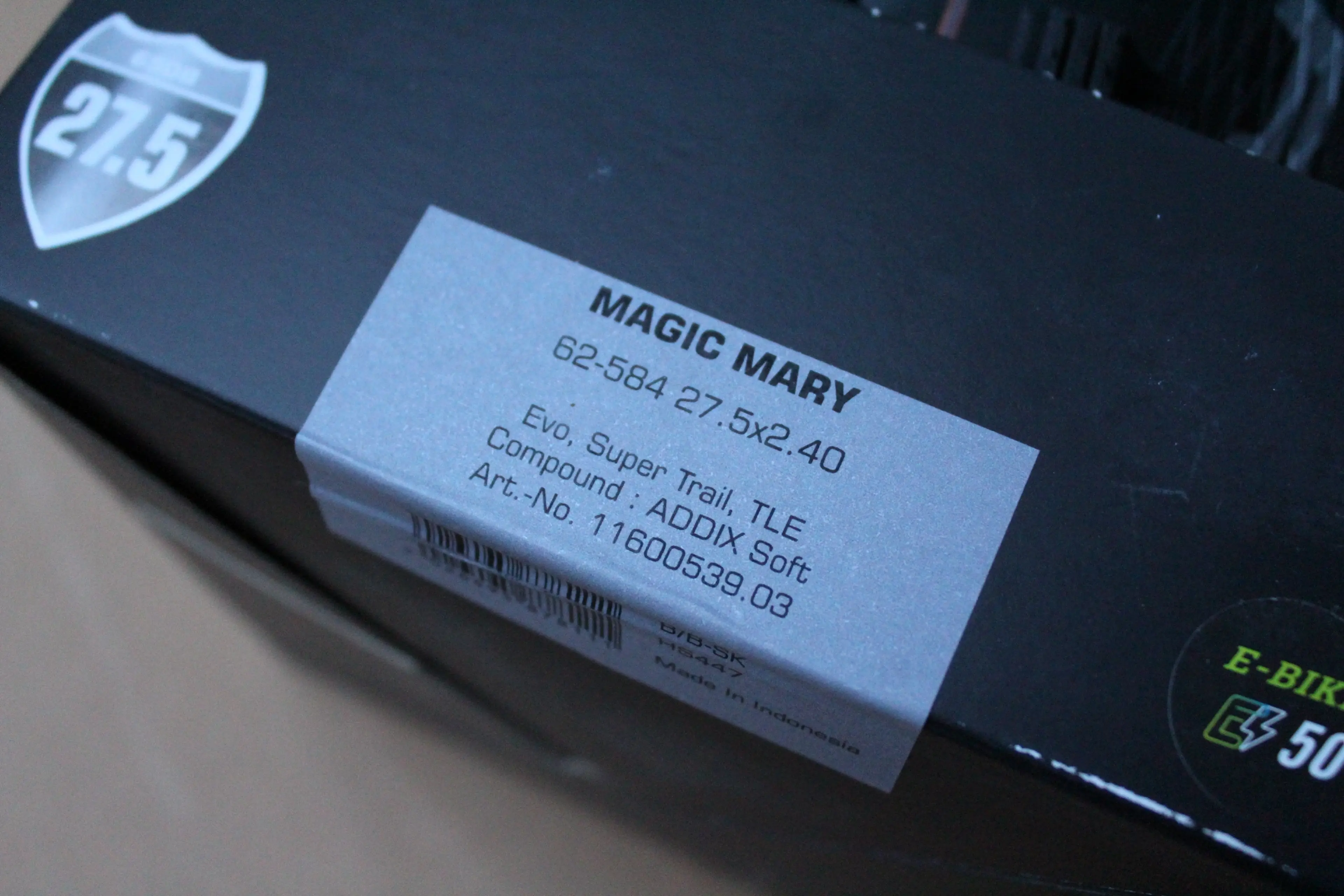 4. Schwalbe Magic Mary Evo 27.5x2.40 Addix Soft - Super Trail DH TL-Easy