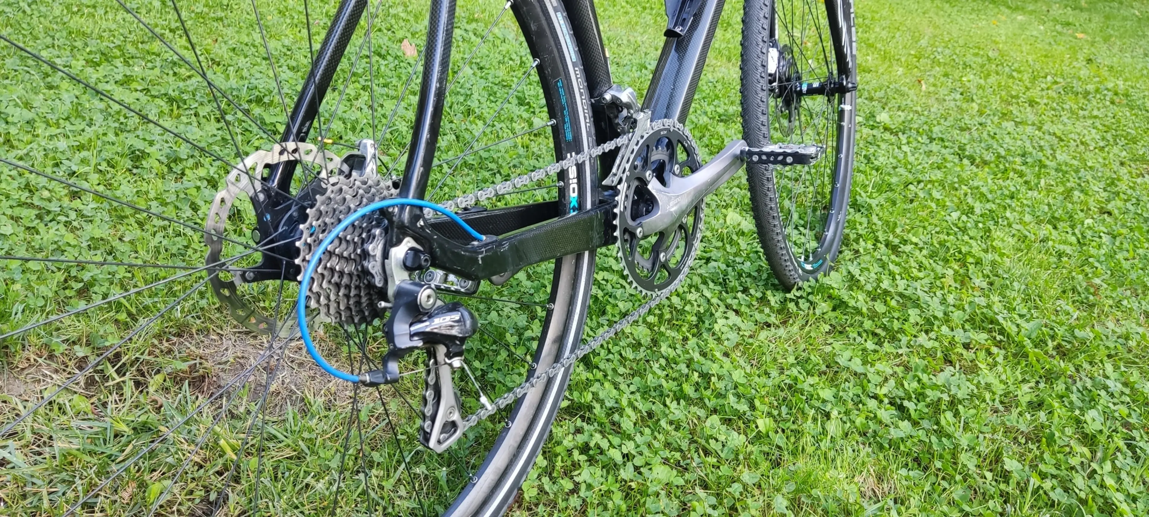 4. Bicicleta de cyclocross din carbon 2016