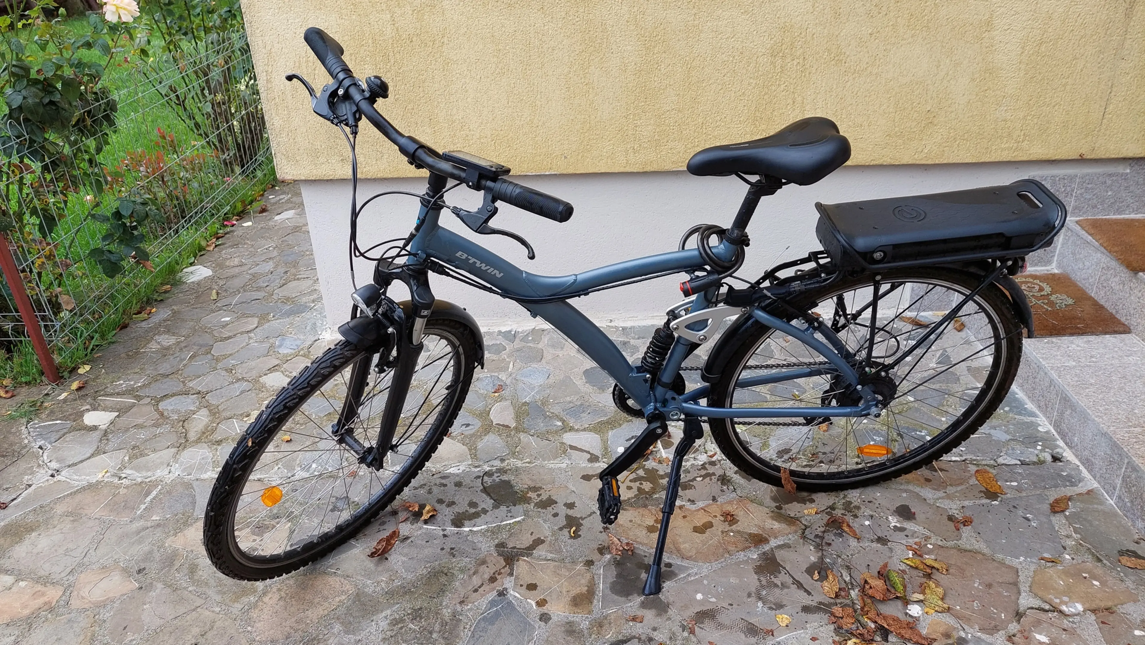 2. Bicicleta electrica B'twin e920