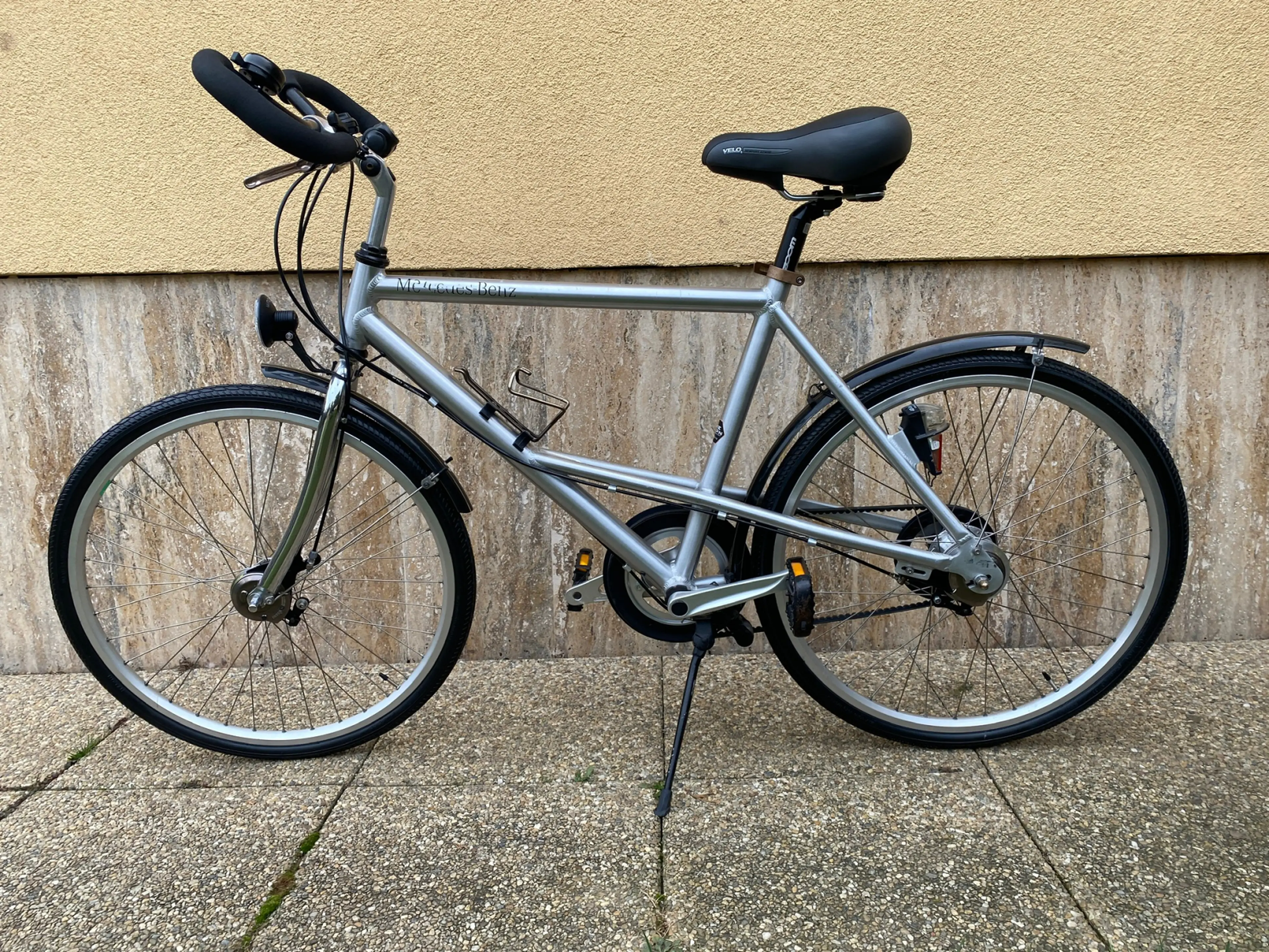 1. Mercedes-Benz City Bike
