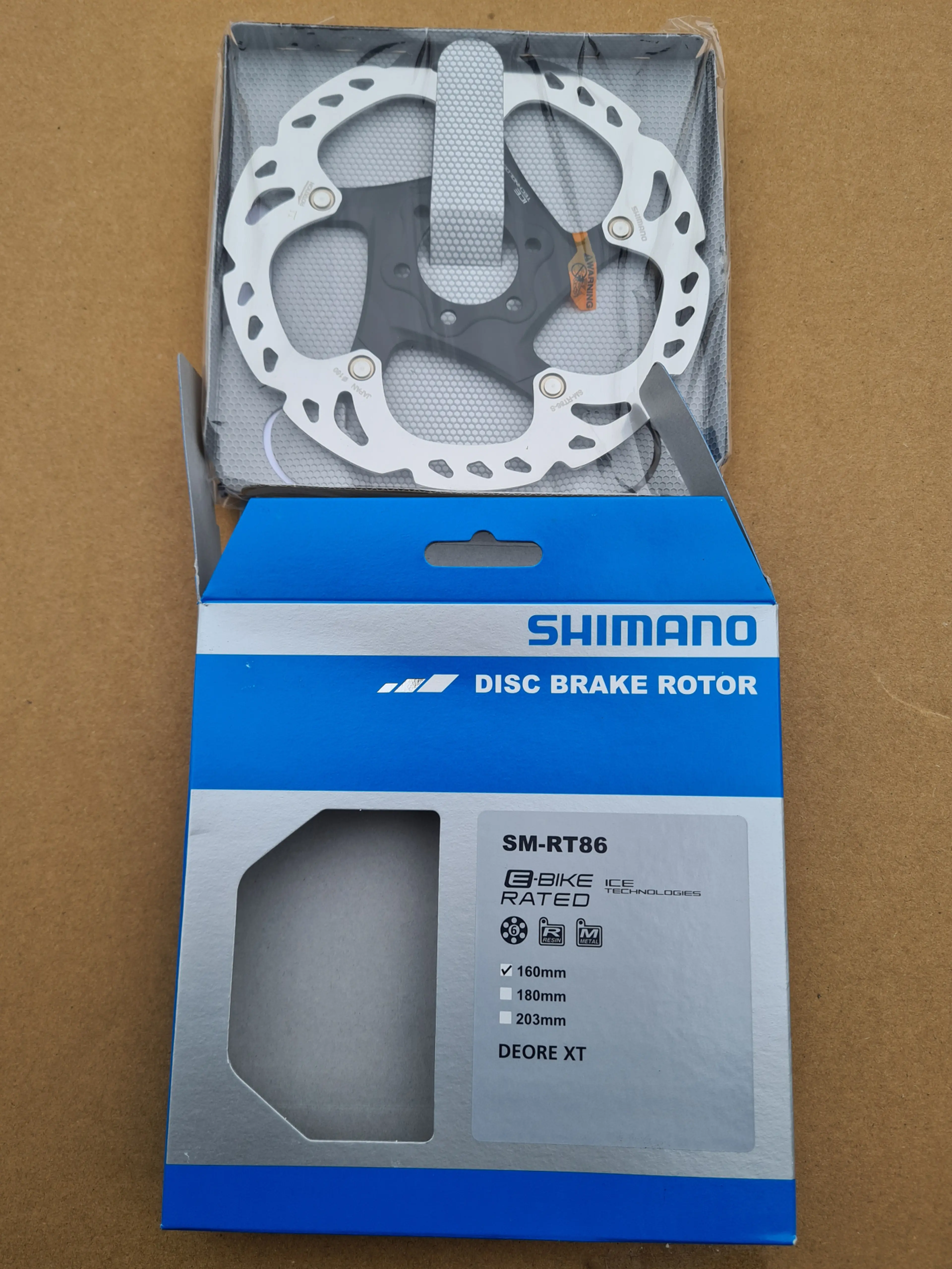 2. Disc frana Shimano SM-RT86 160 mm NOU.
