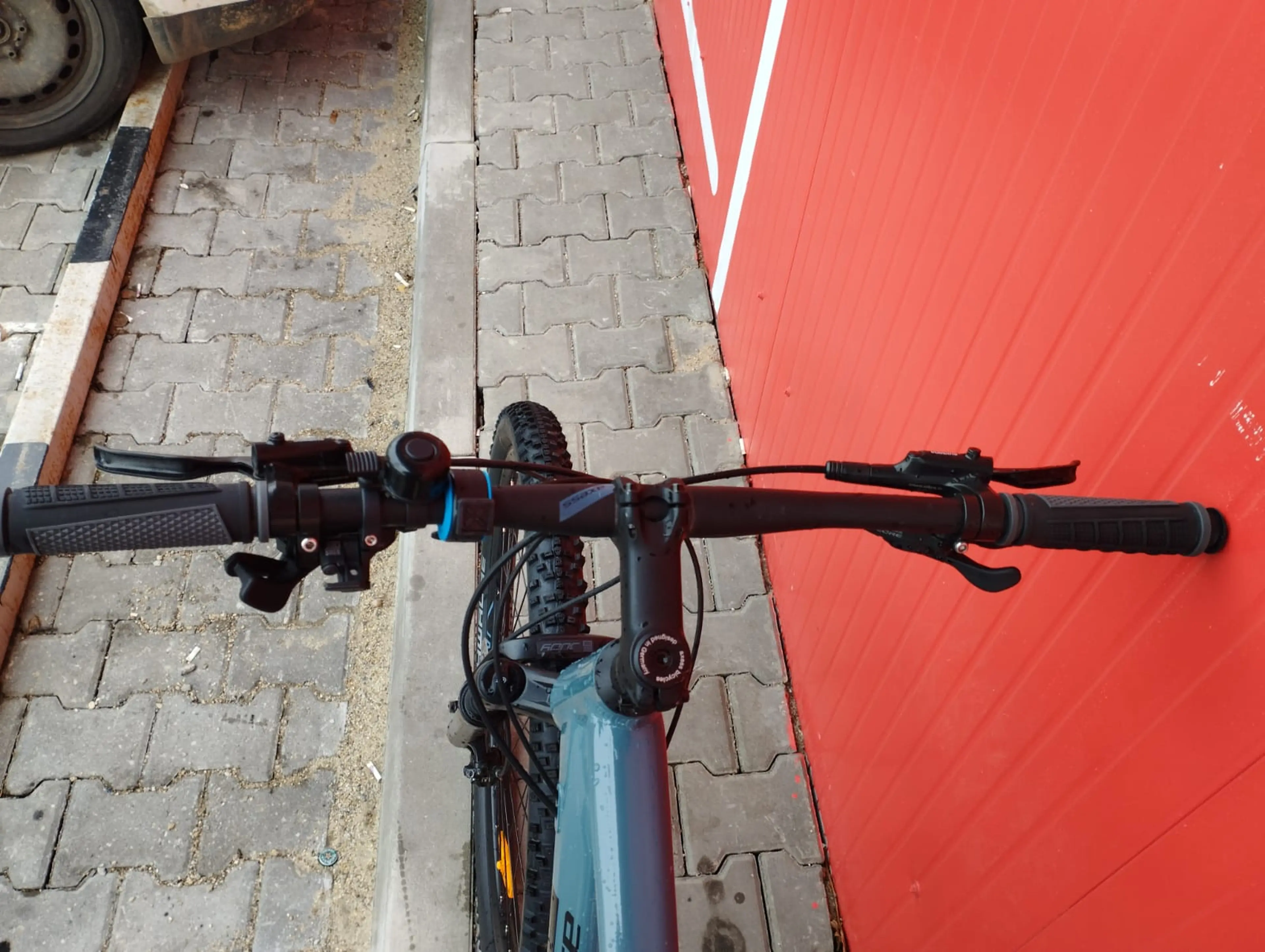 4. Bicicleta RockShox hardtail MTB/XC Axess 2022