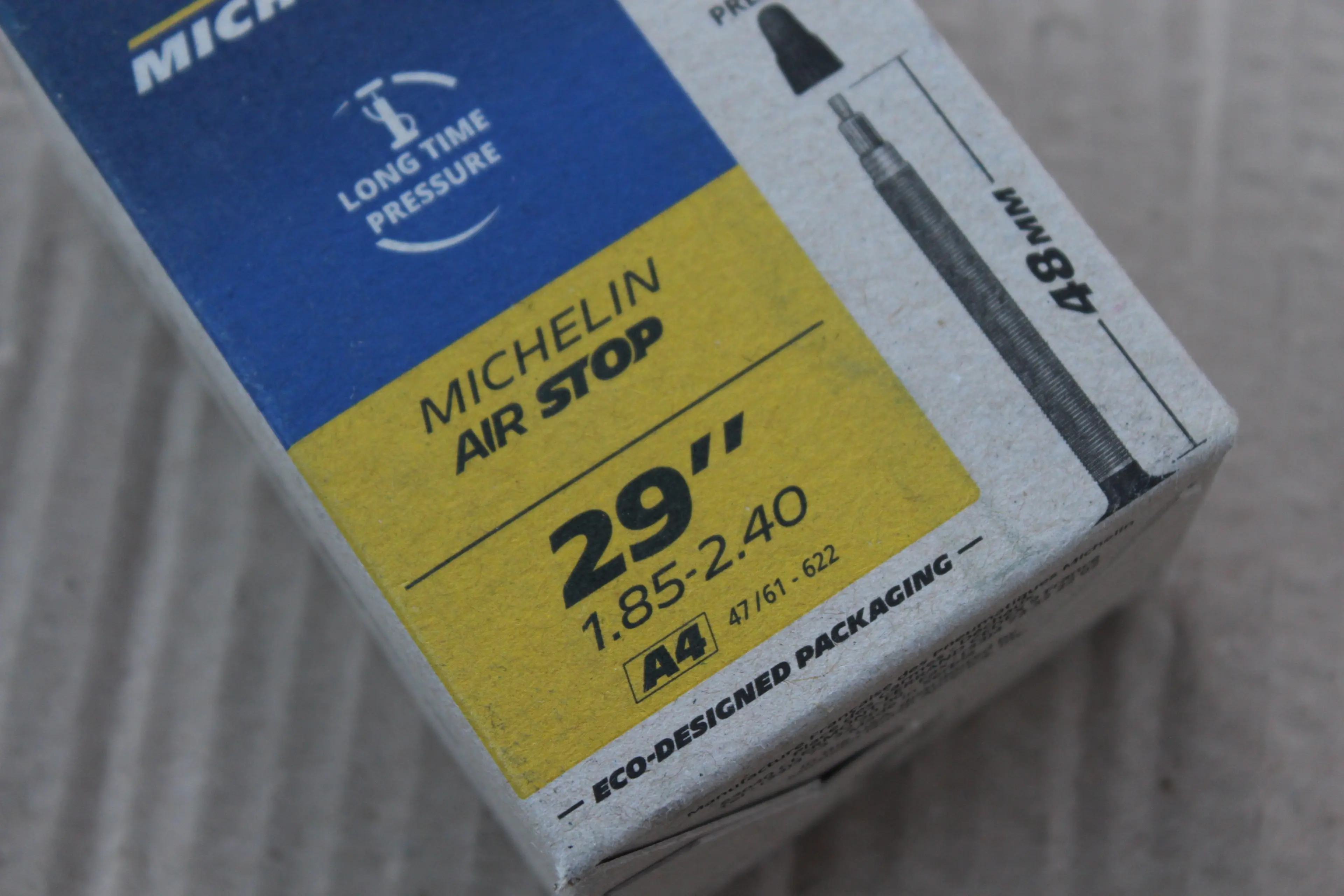 3. Michelin Airstop A4 - 29x1.85-2.40 FV. Presta 48mm