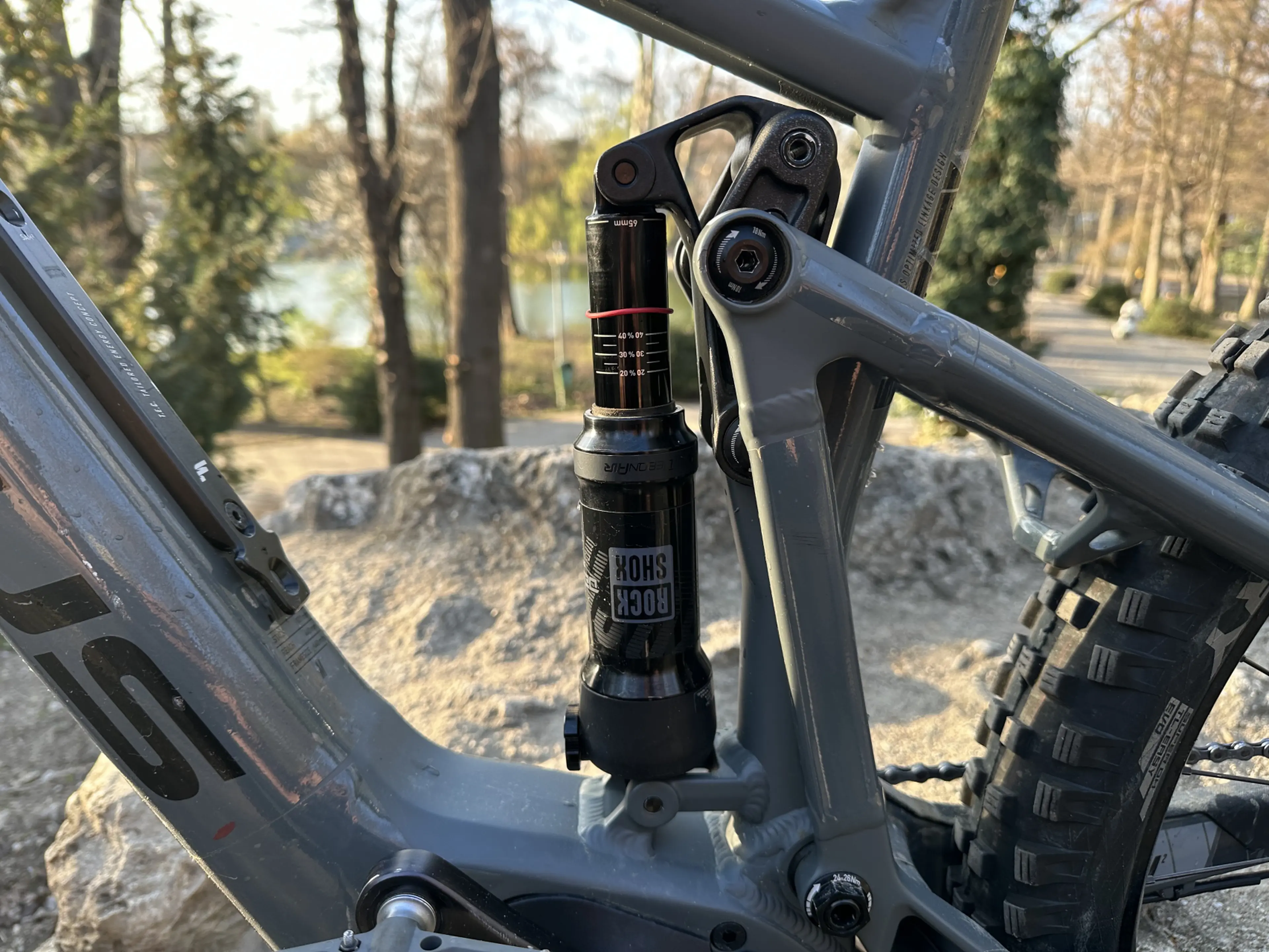 5. E-Bike Focus SAM² 6.7 LTD 2021