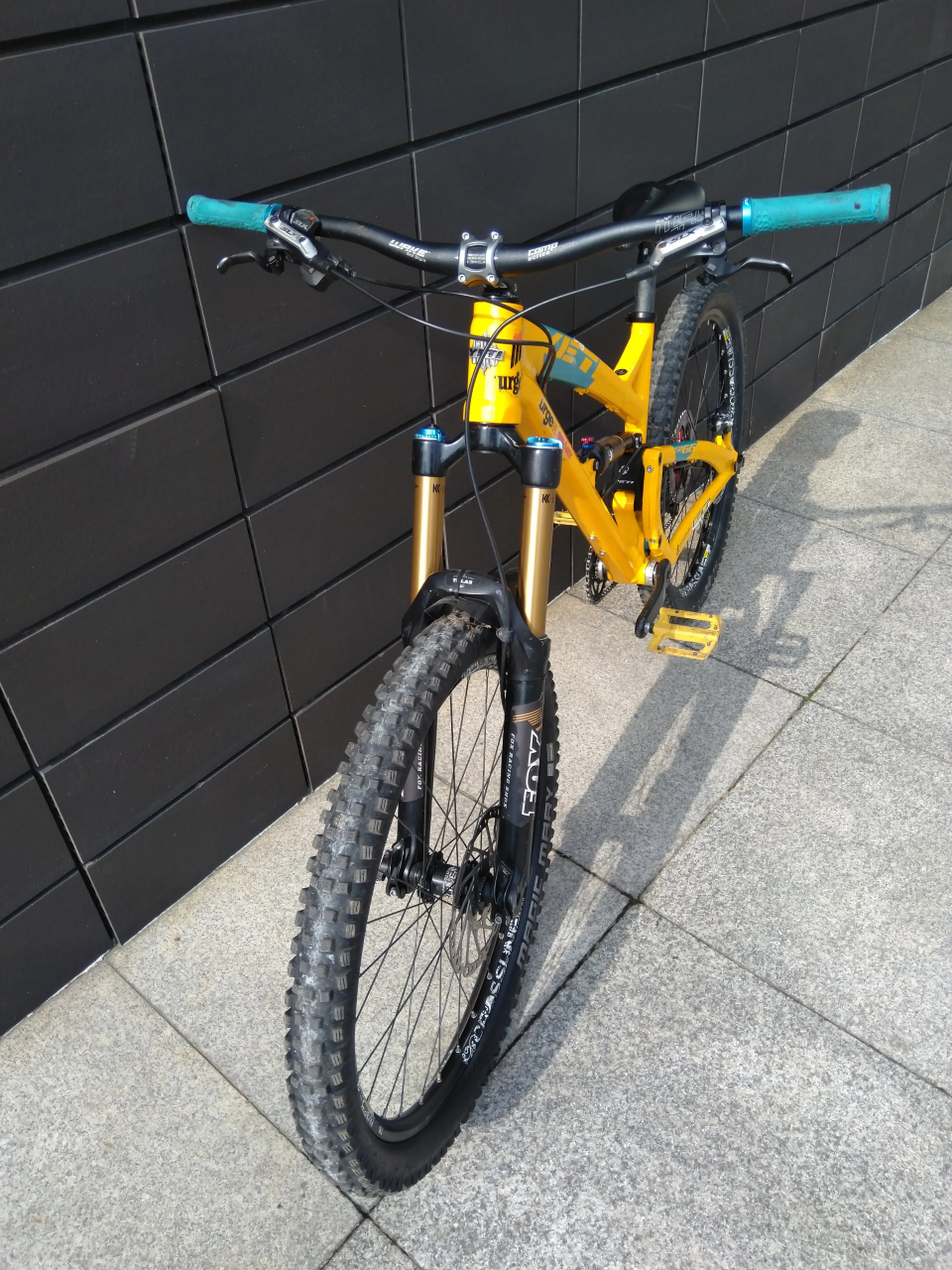 2. (Vândută) Bicicletă Yeti SB66, mărime S, roți 26", an 2014